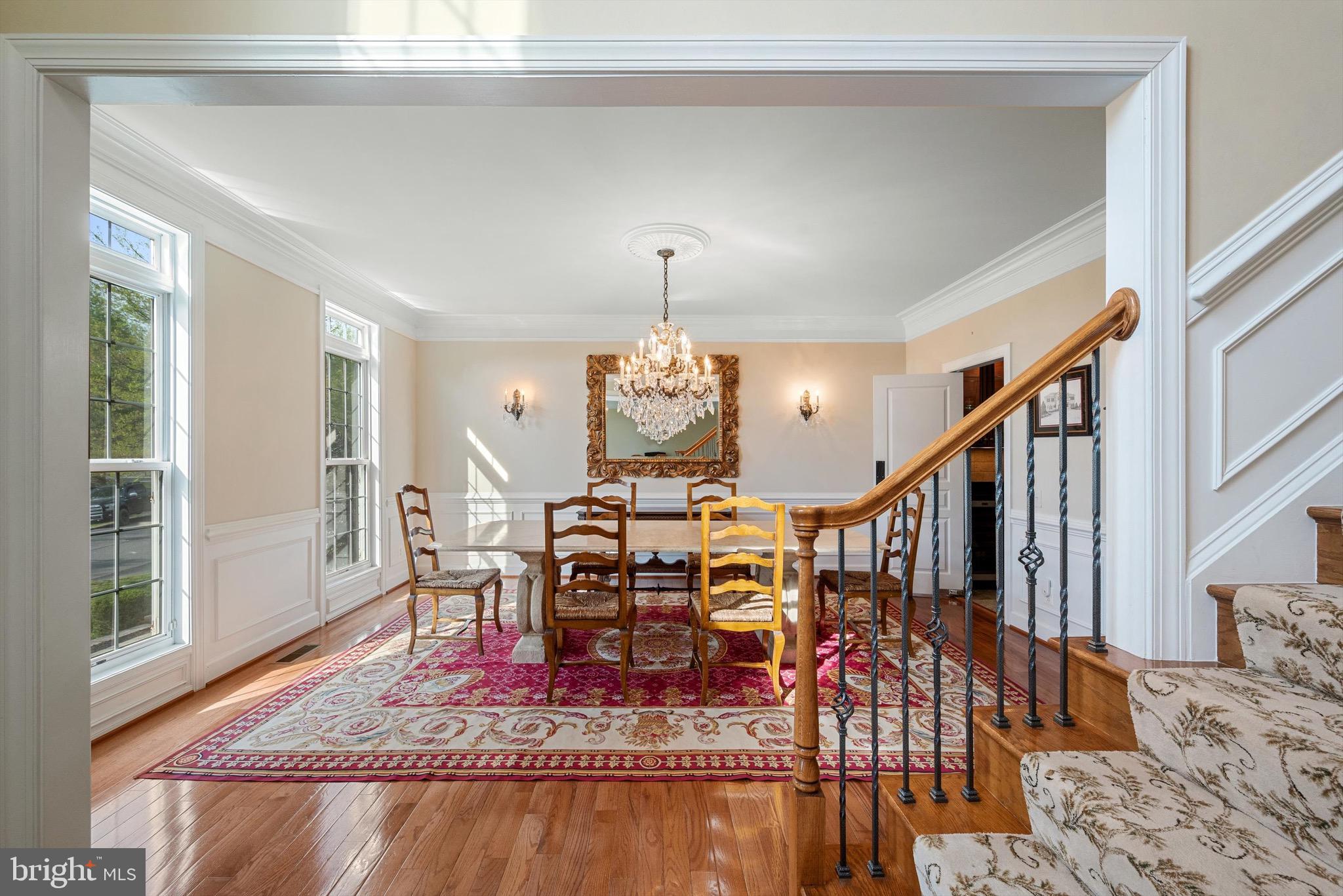 RED CEDAR - Residential