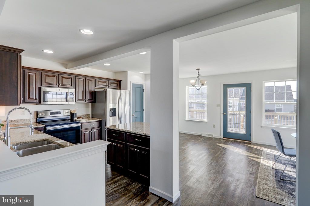 Photo of 419 Pratt Circle, WILLOW STREET, PA 17584 (MLS # PALA2061436)