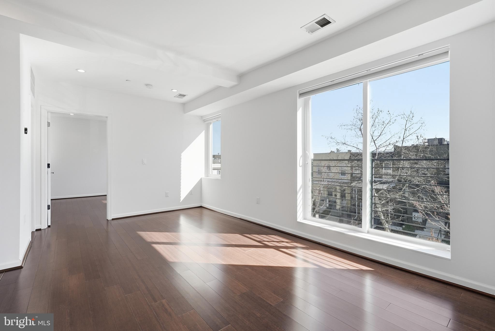 329 RHODE ISLAND AVENUE NE 203