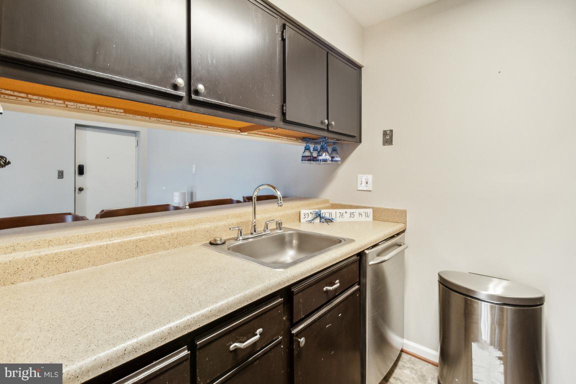 CASTLE HARBOUR - Residential