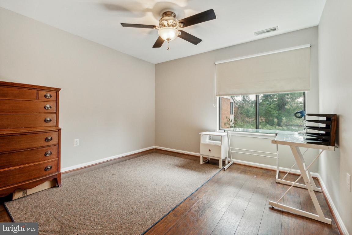 CASTLE HARBOUR - Residential