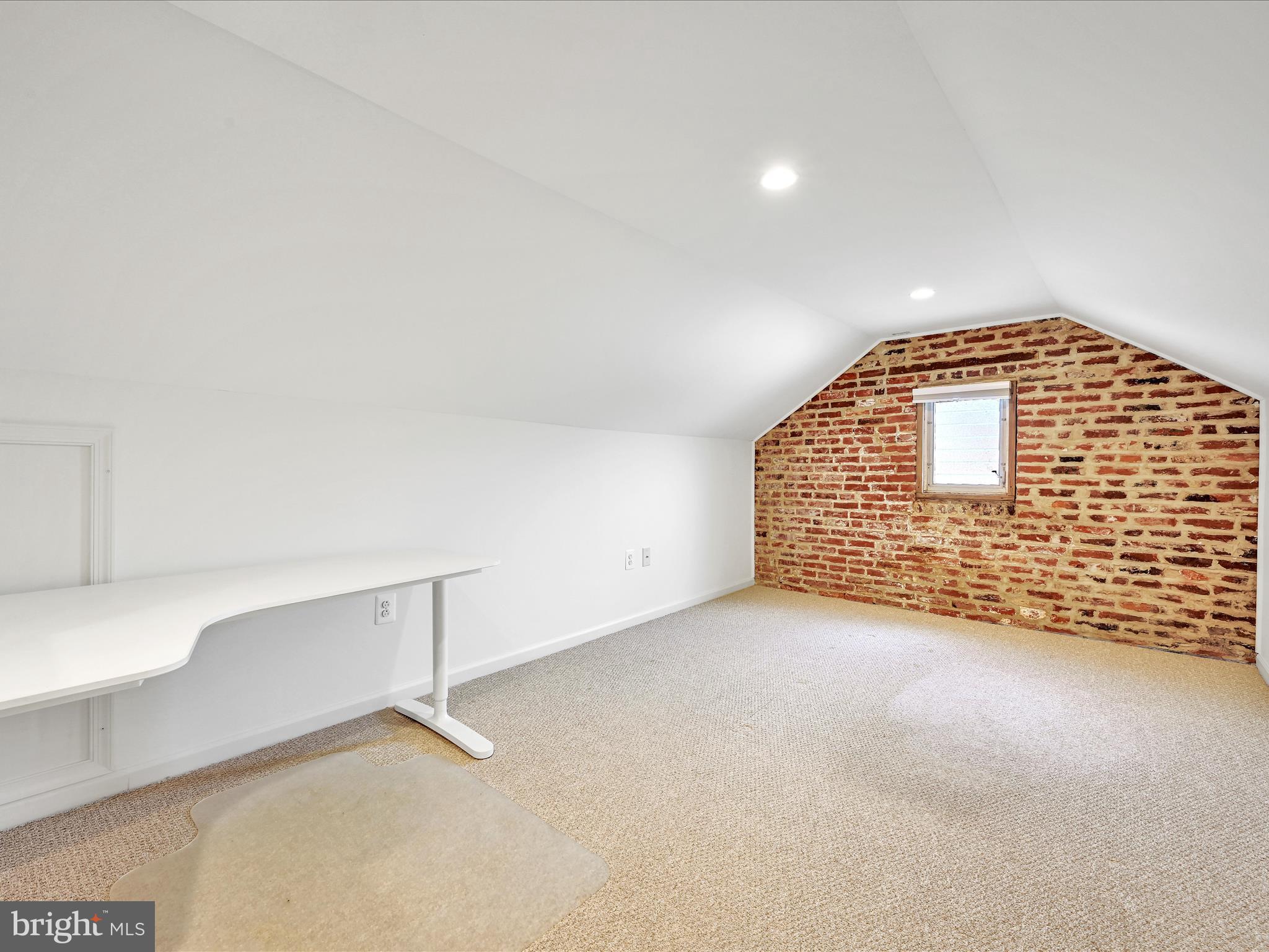 BROOKLINE - Residential