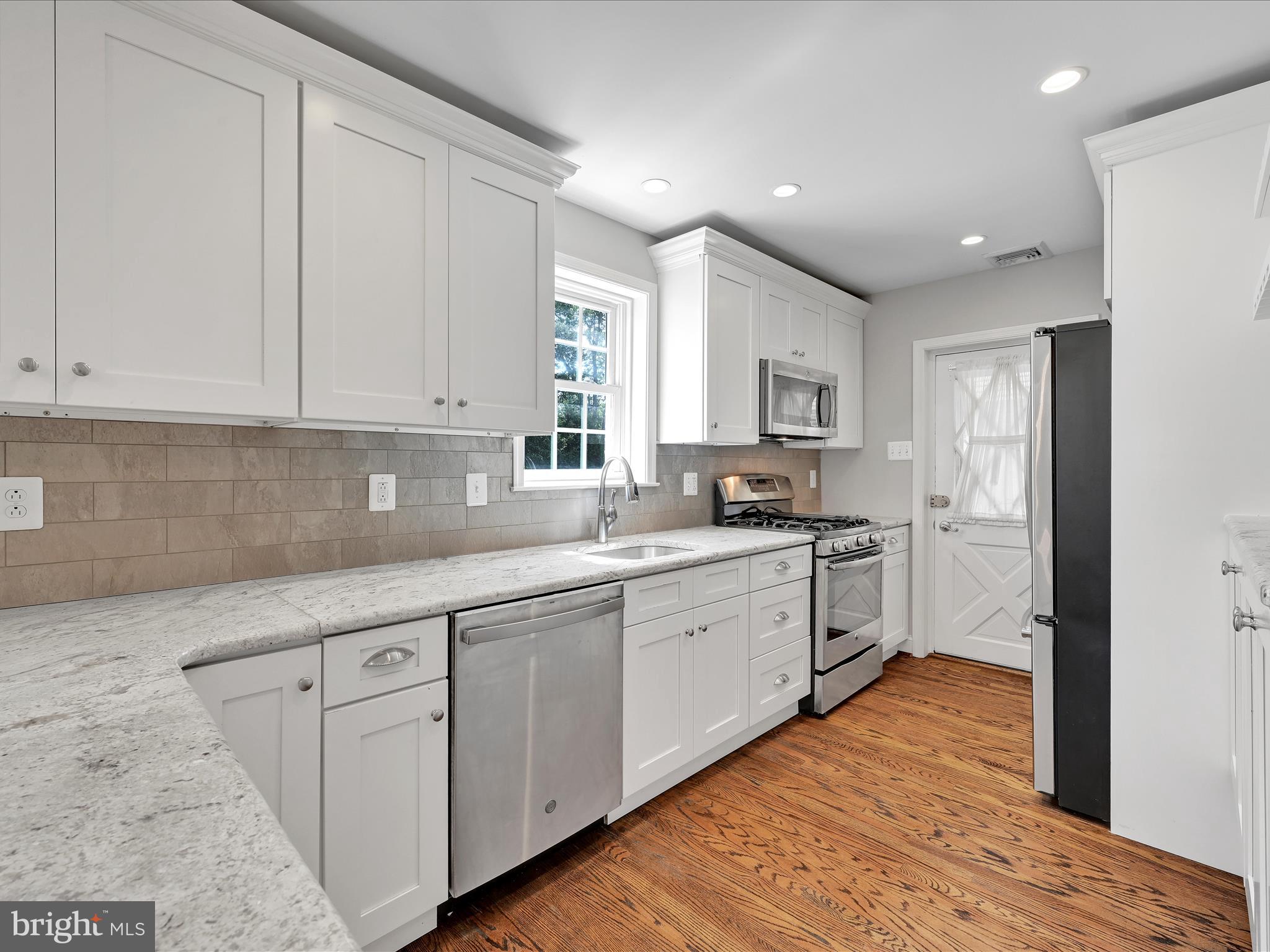 BROOKLINE - Residential