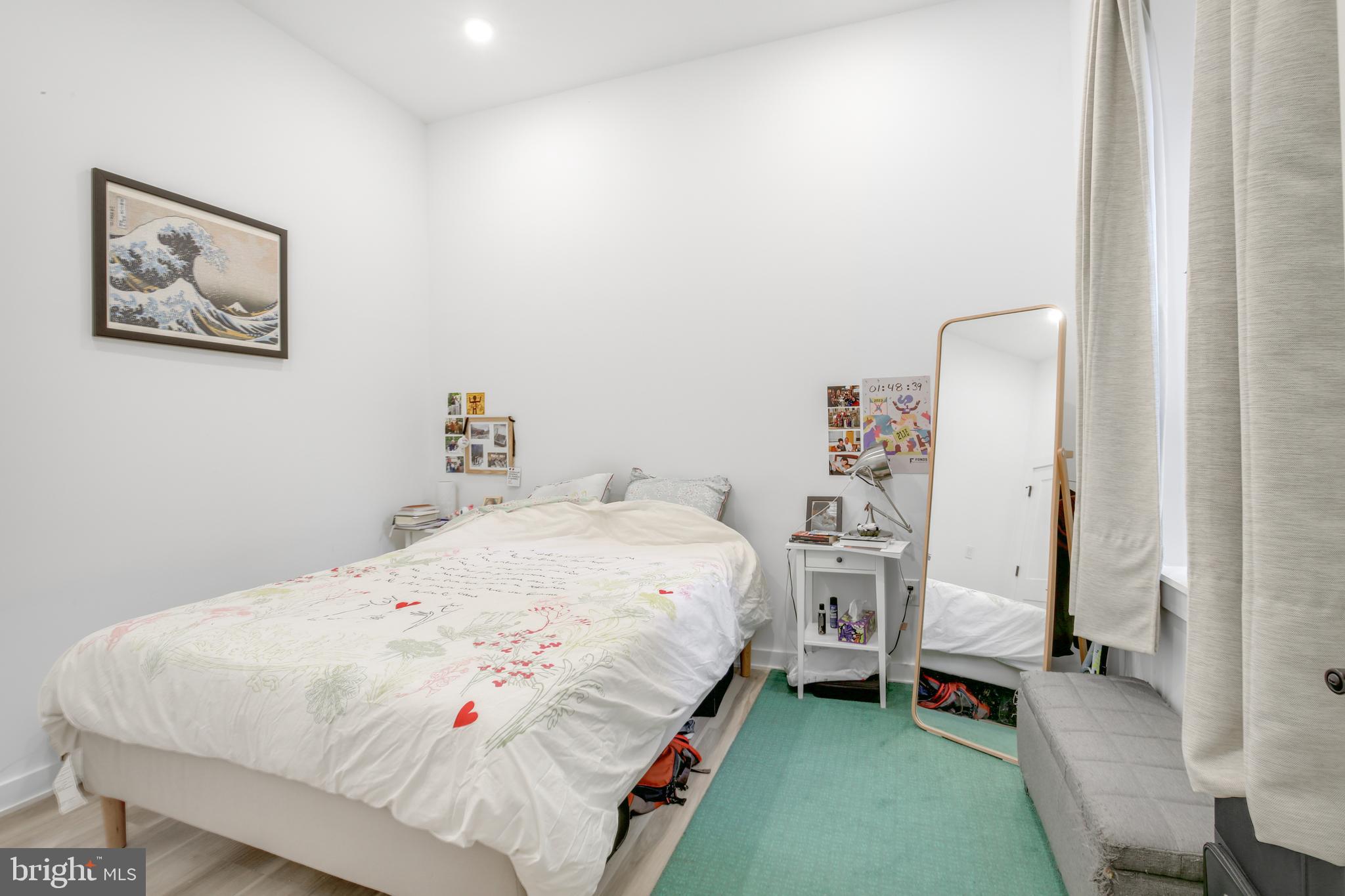 CENTER CITY - Residential Lease