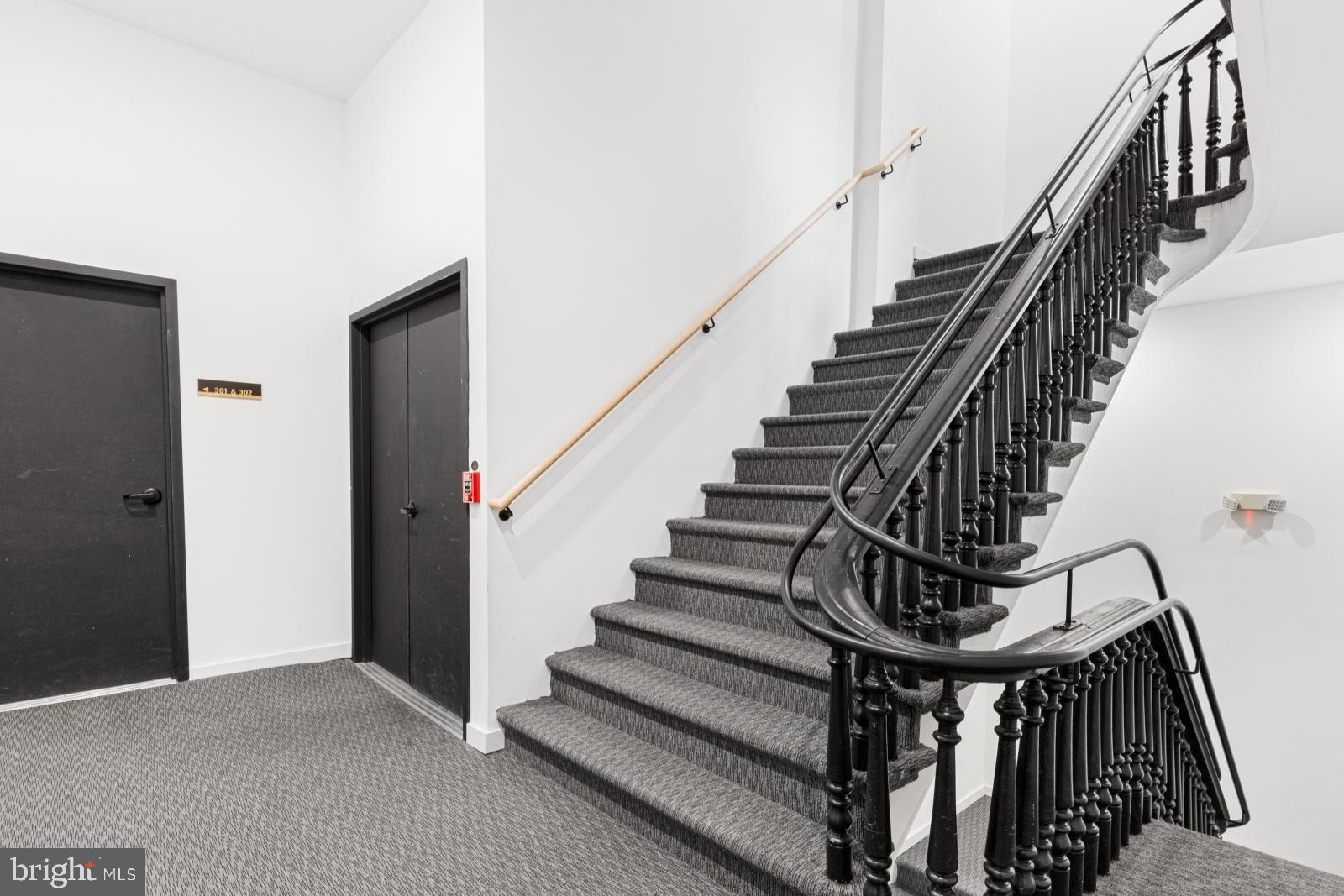 CENTER CITY - Residential Lease