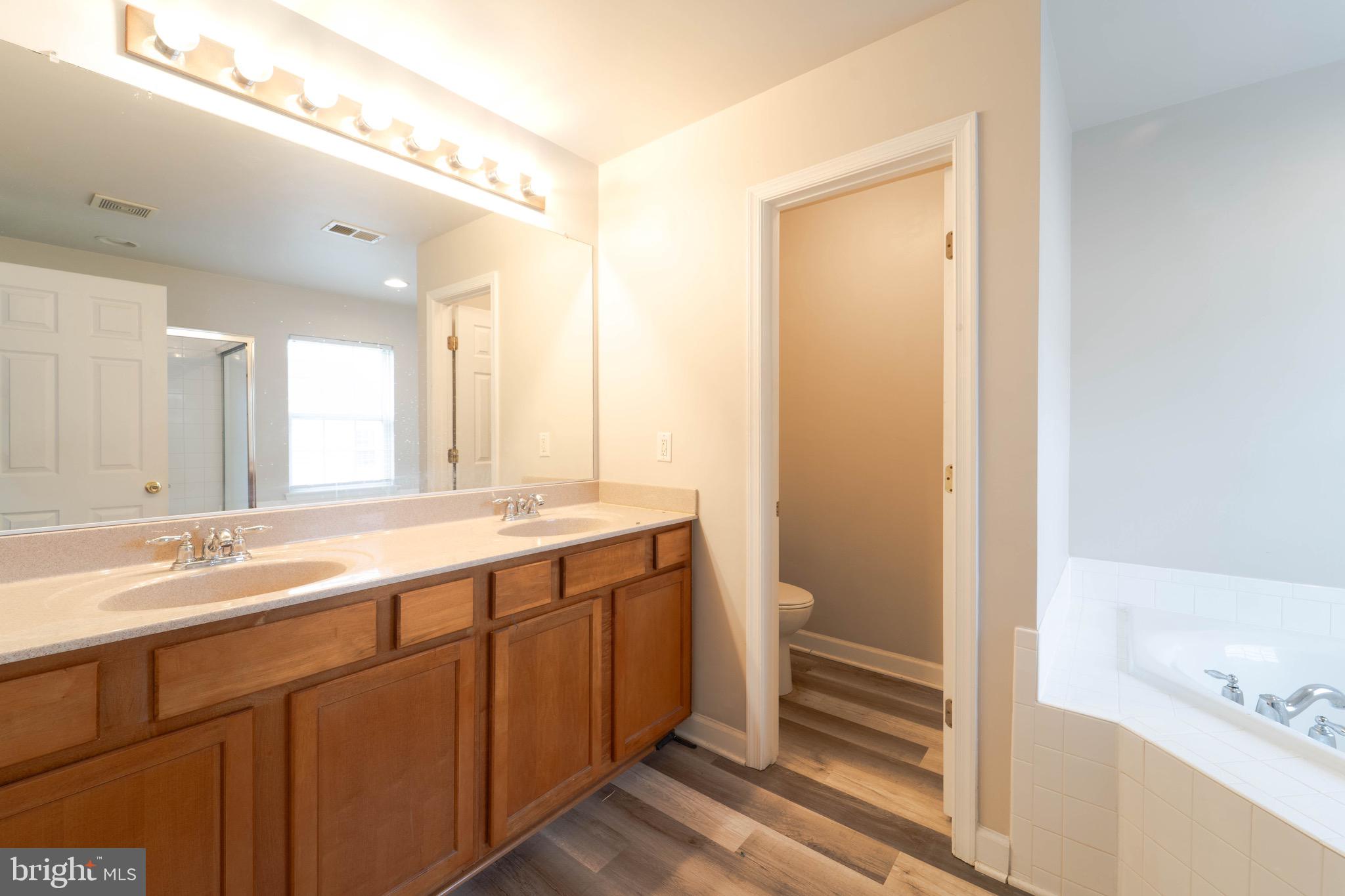 VILLAGE OF IDLEWILD - Residential Lease