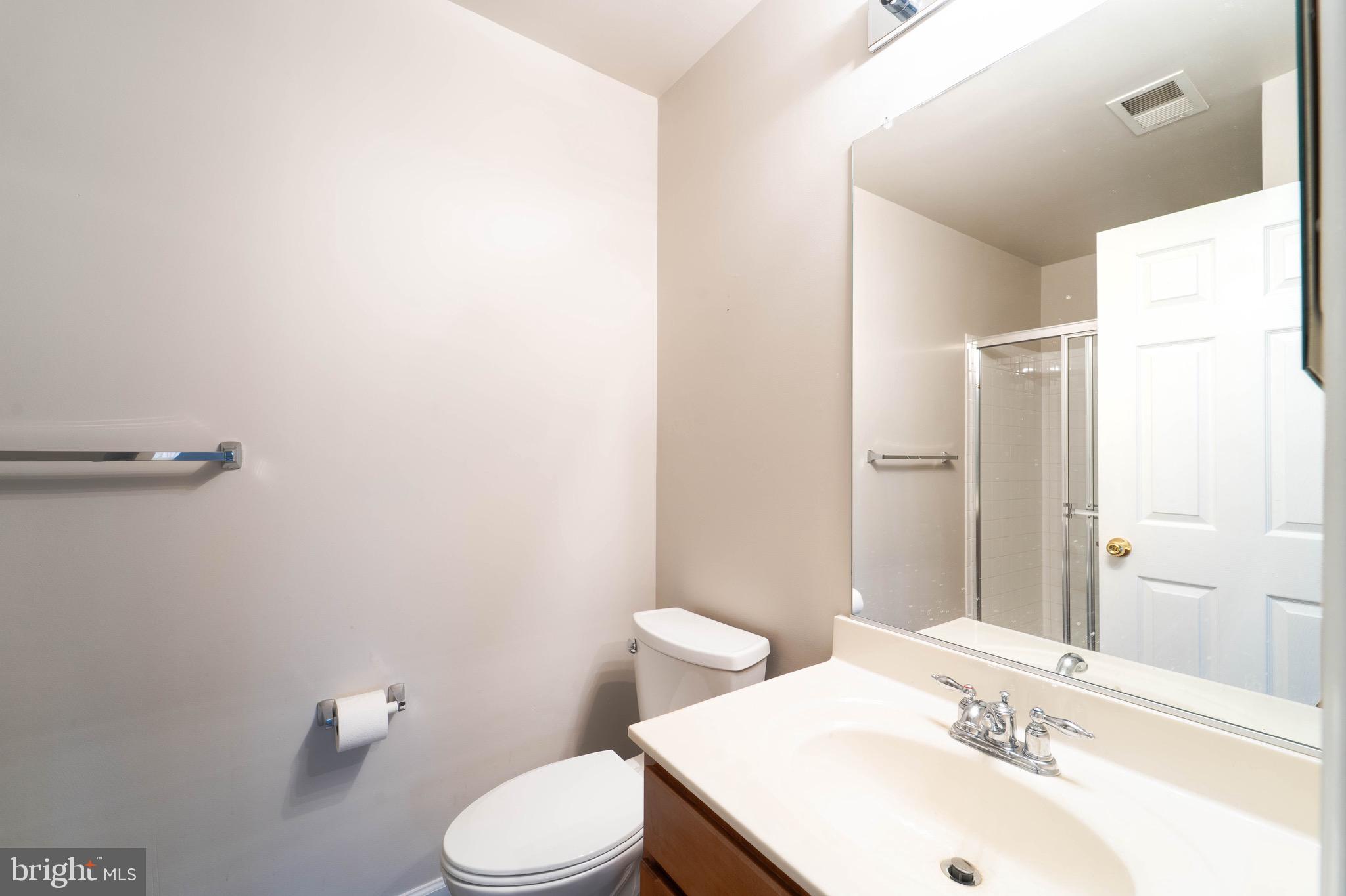 VILLAGE OF IDLEWILD - Residential Lease