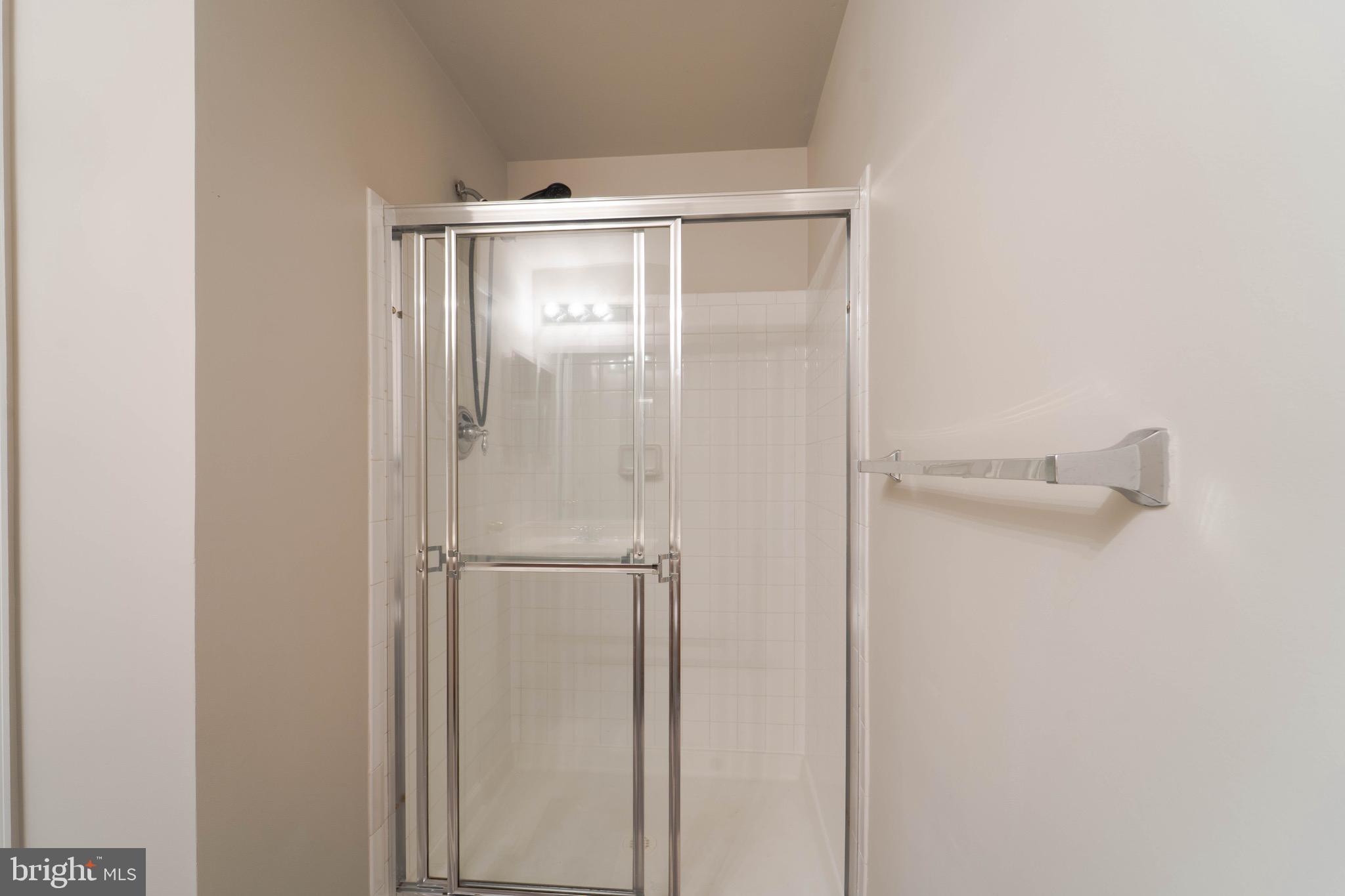 VILLAGE OF IDLEWILD - Residential Lease