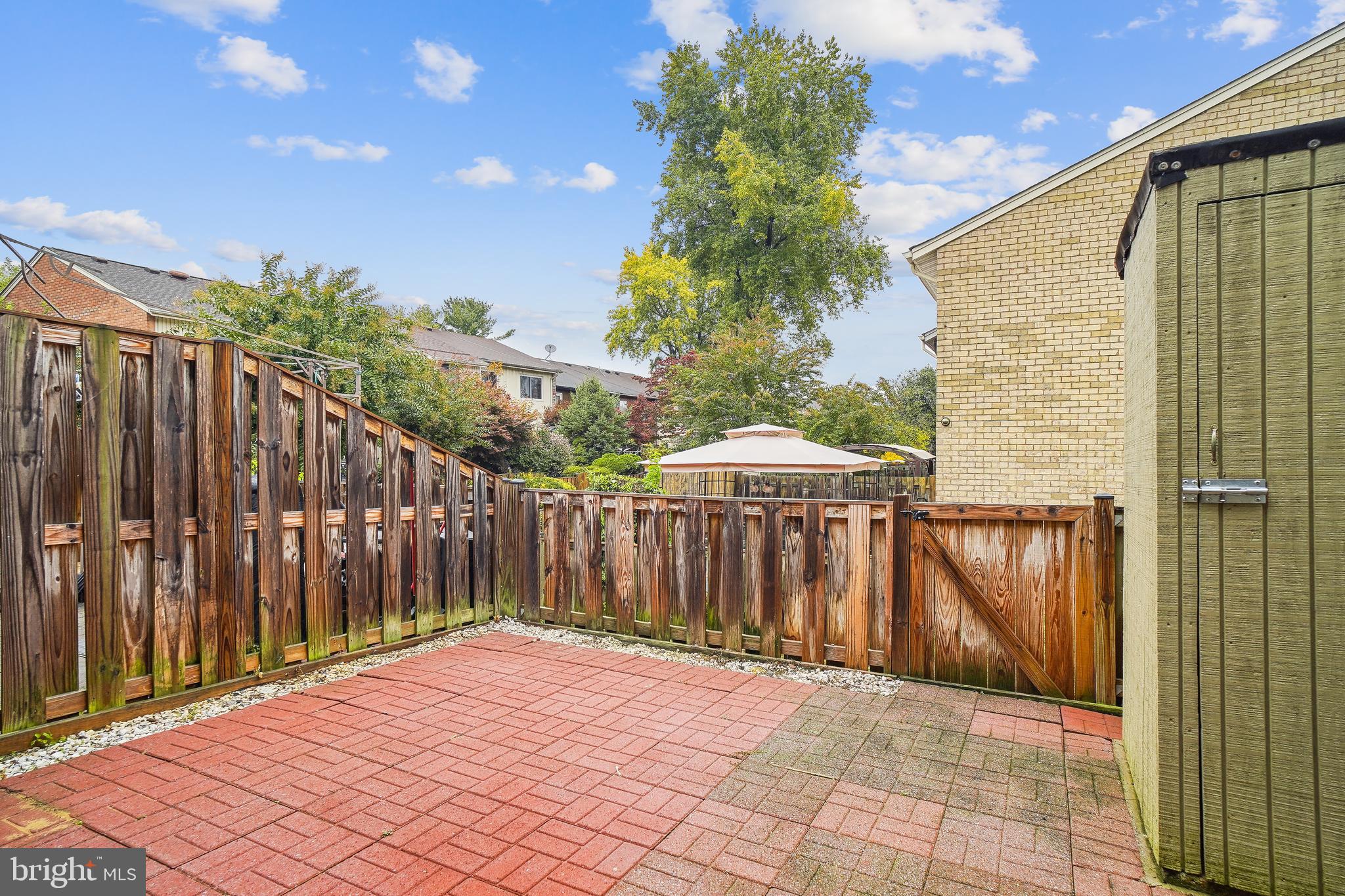 MARYLAND PLACE - Residential