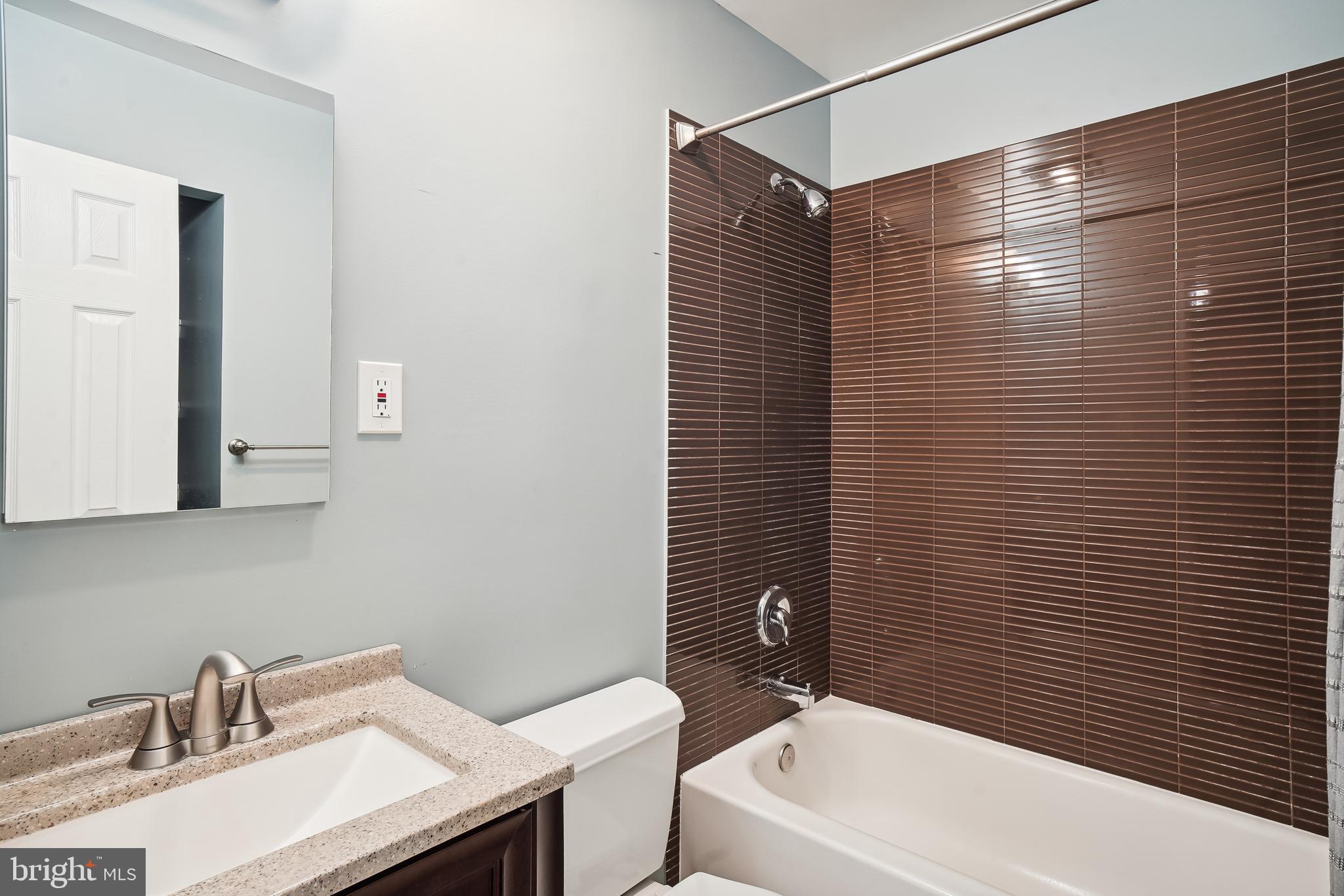 MARYLAND PLACE - Residential