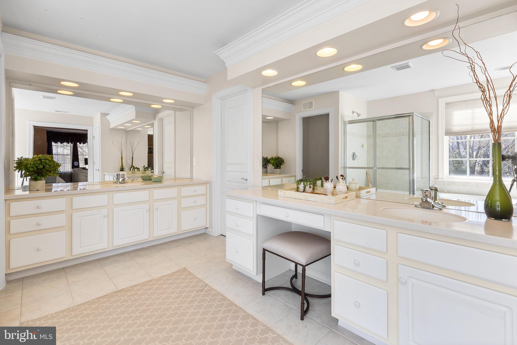 DEERFIELD - Residential