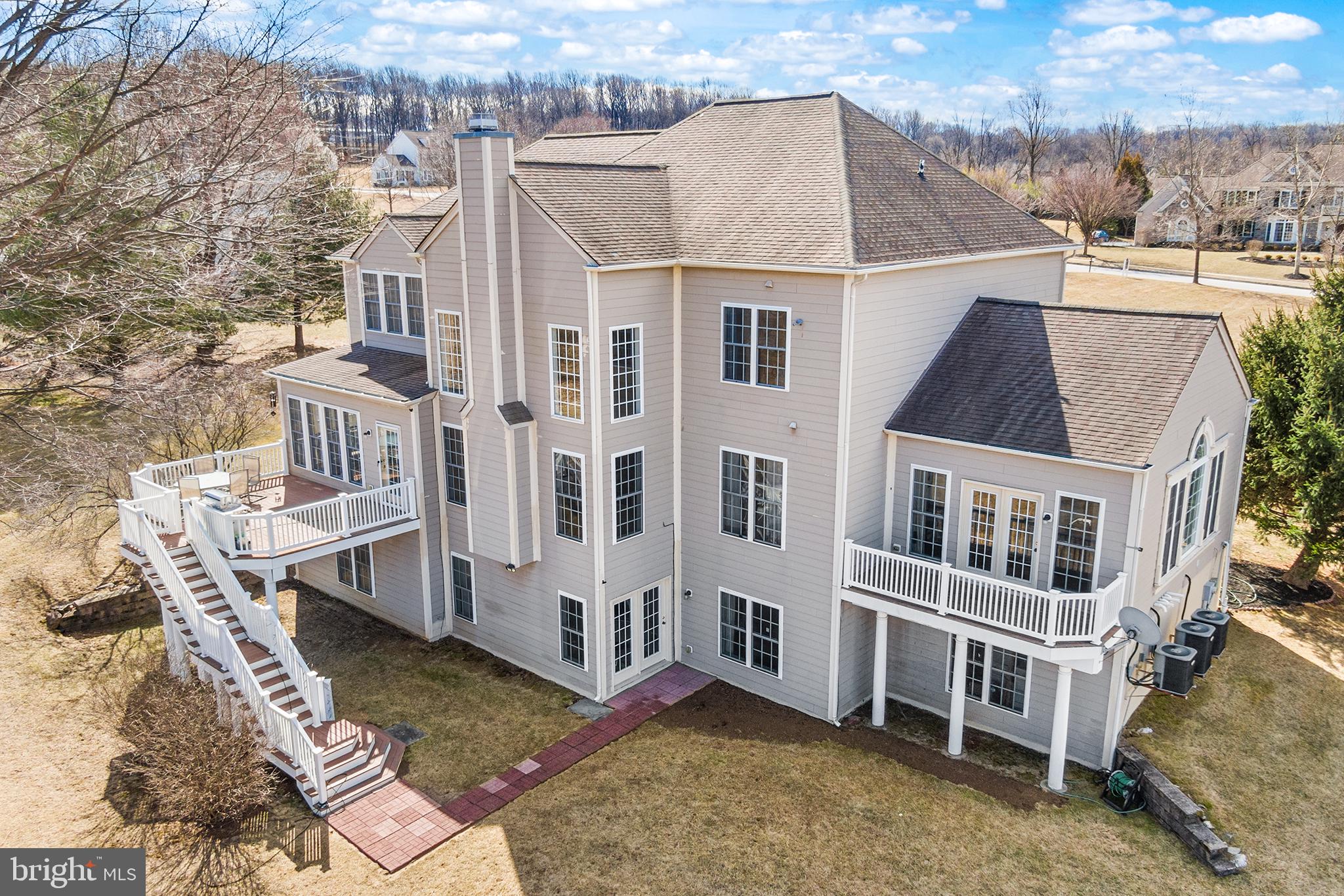 DEERFIELD - Residential