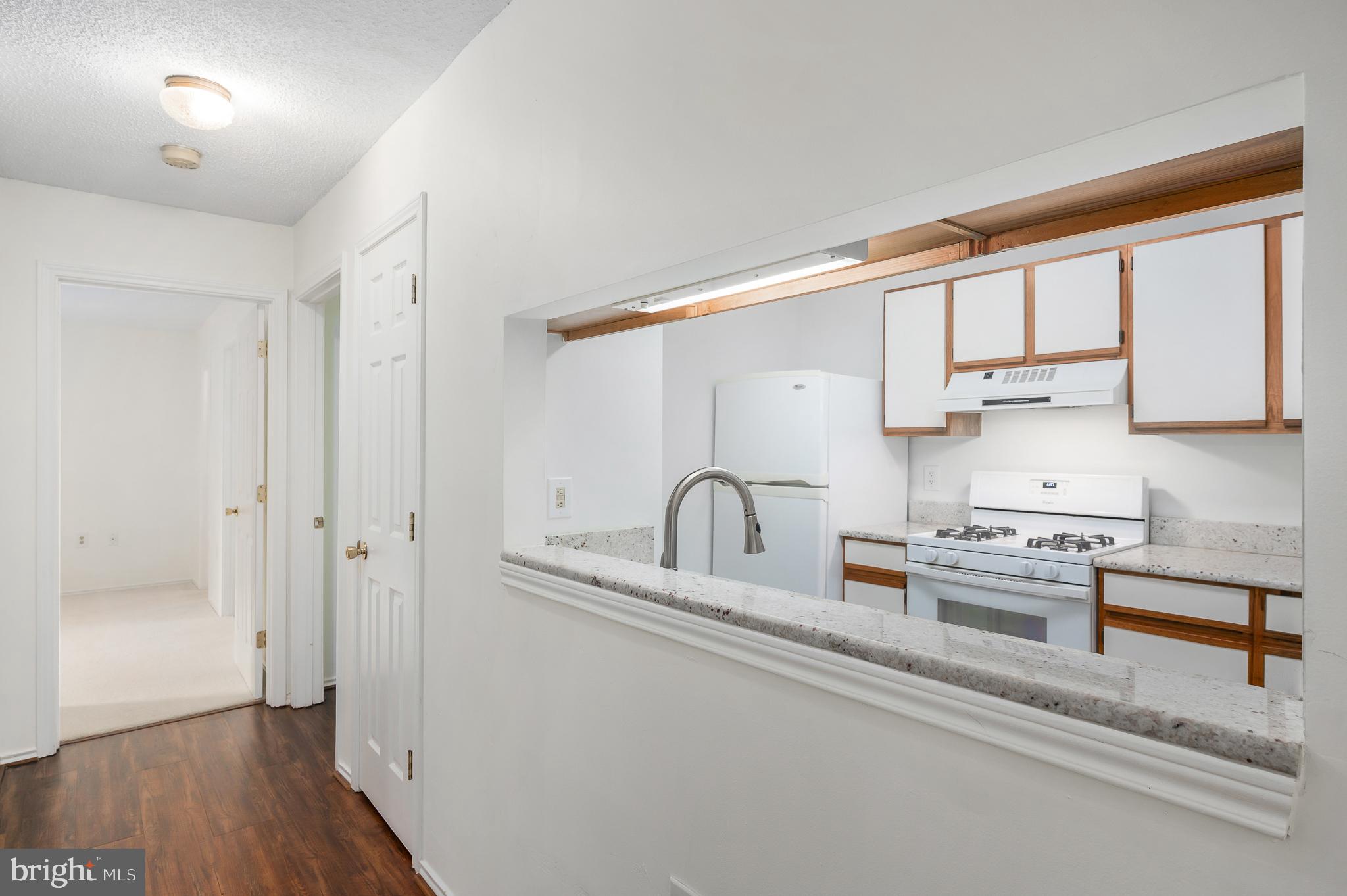 ASHBURN FARM - Residential