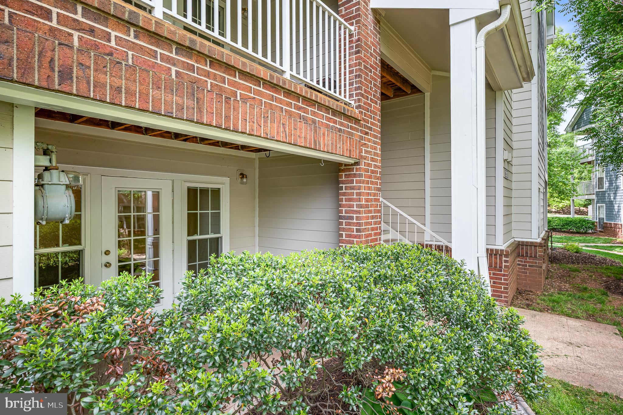 ASHBURN FARM - Residential