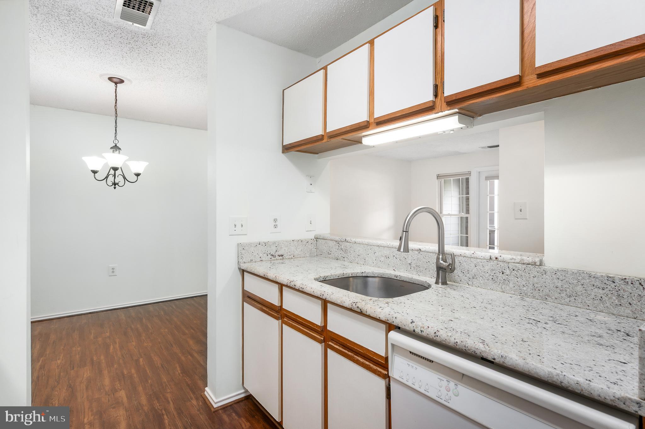 ASHBURN FARM - Residential