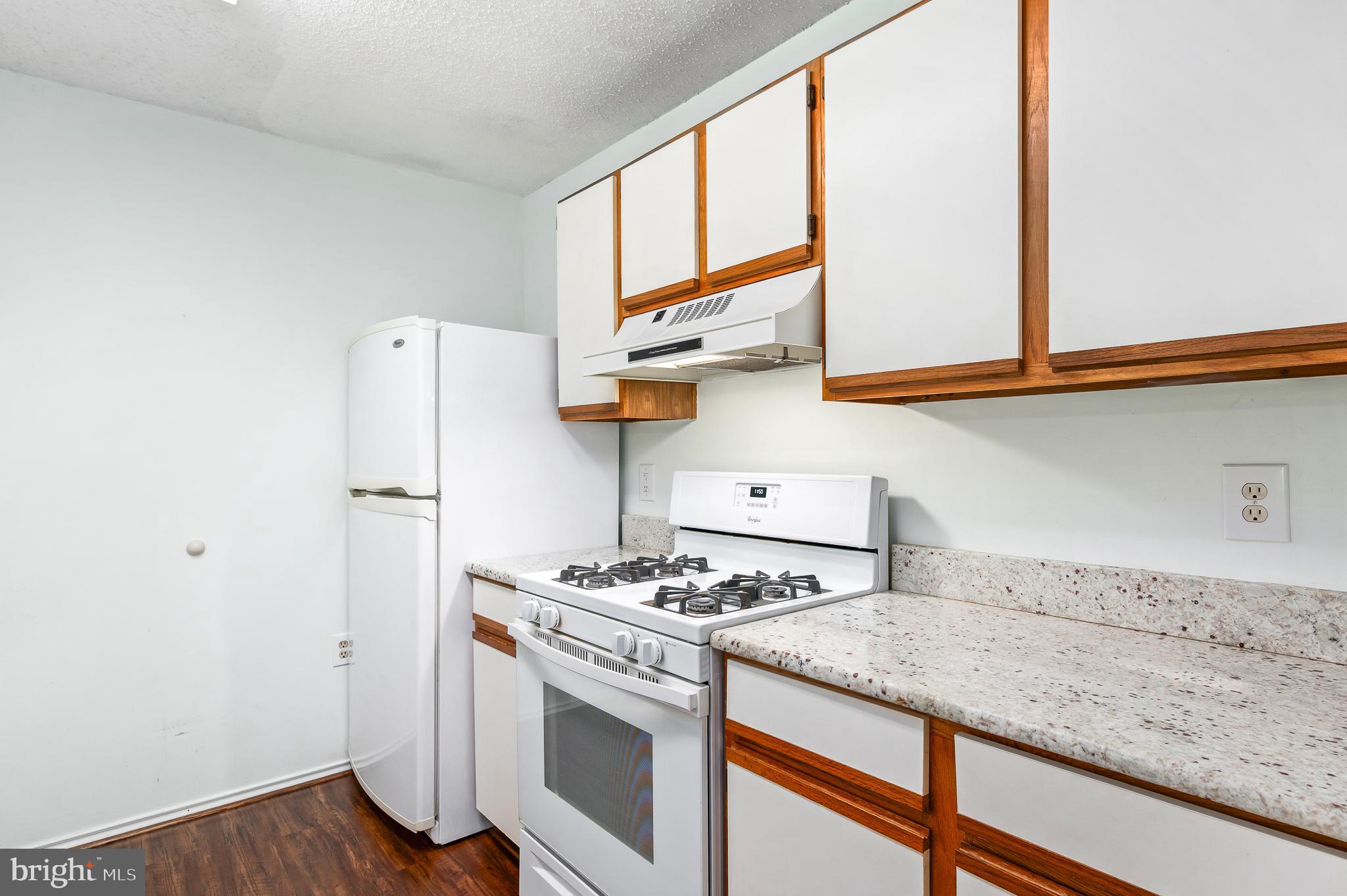 ASHBURN FARM - Residential