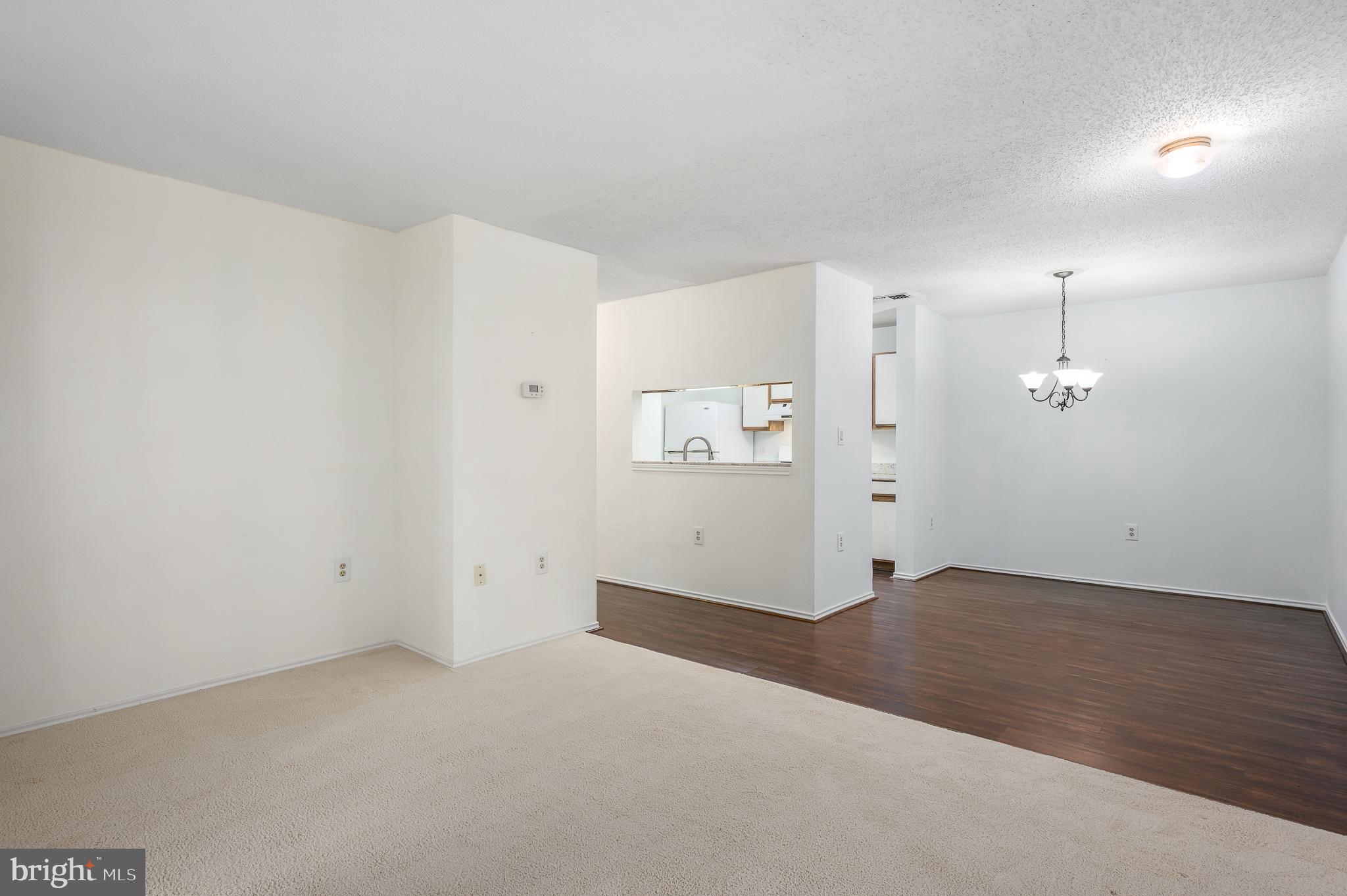 ASHBURN FARM - Residential