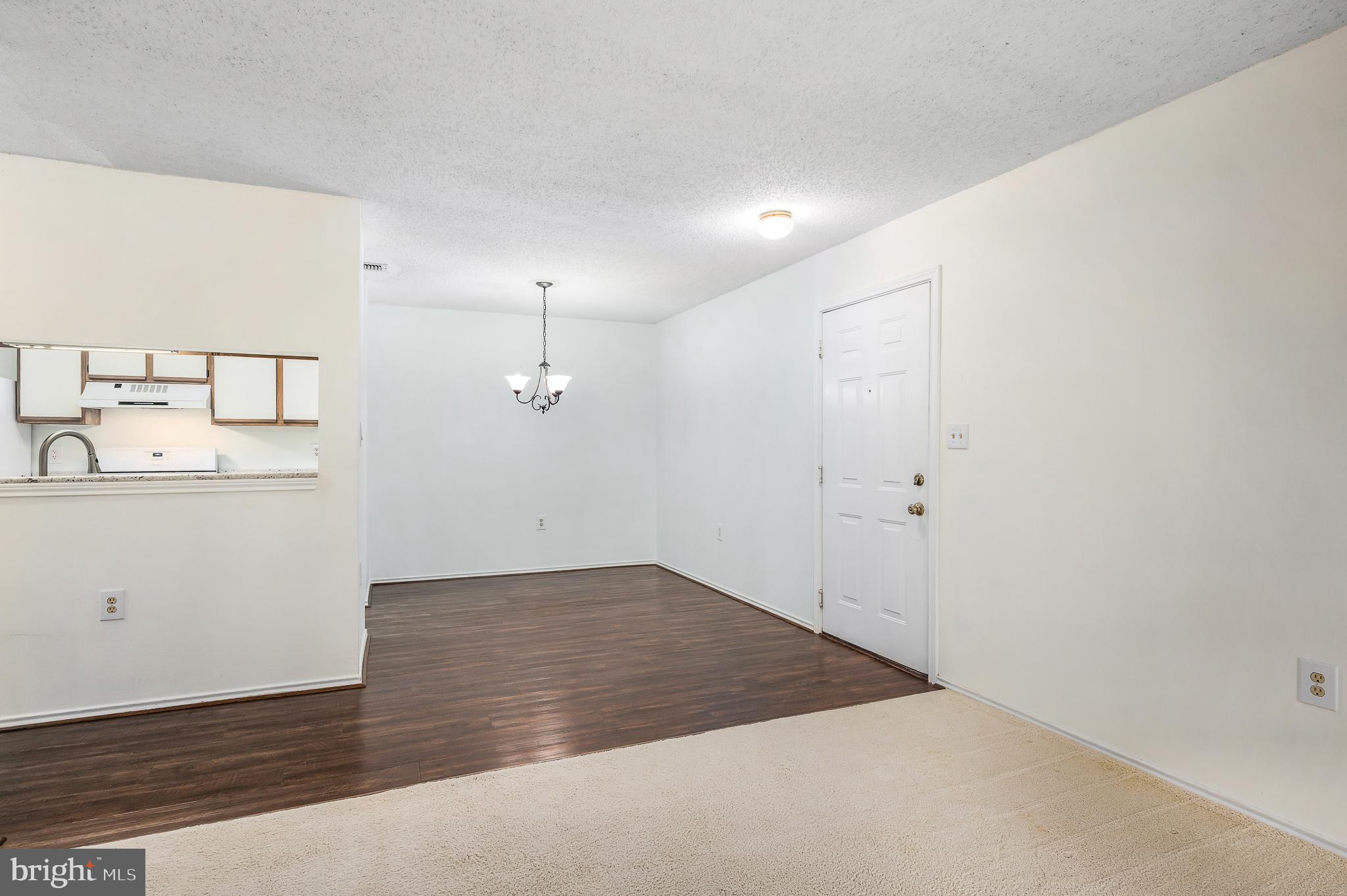 ASHBURN FARM - Residential