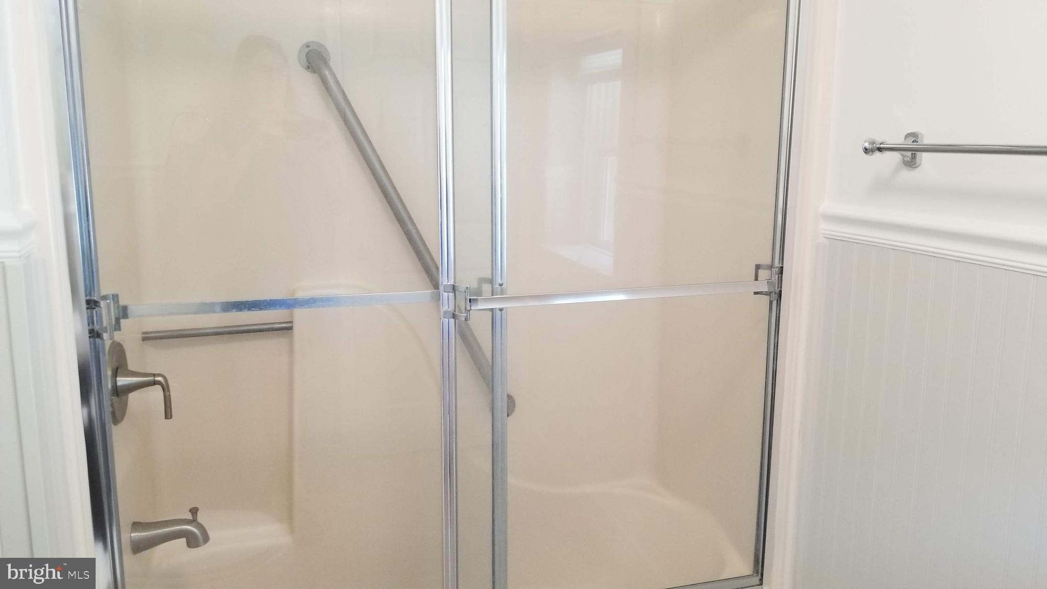 FRIENDSHIP - Residential Lease