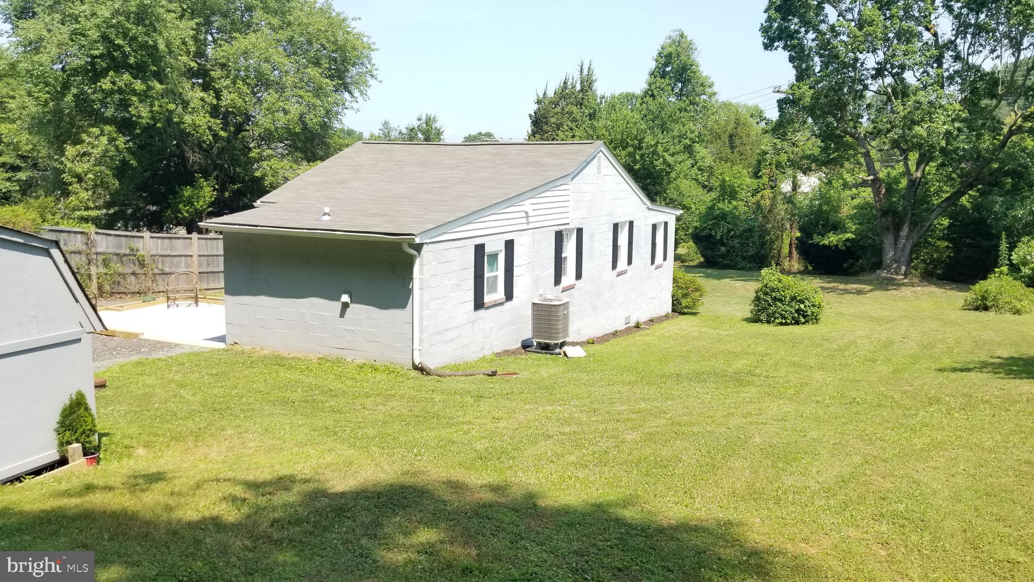 FRIENDSHIP - Residential Lease