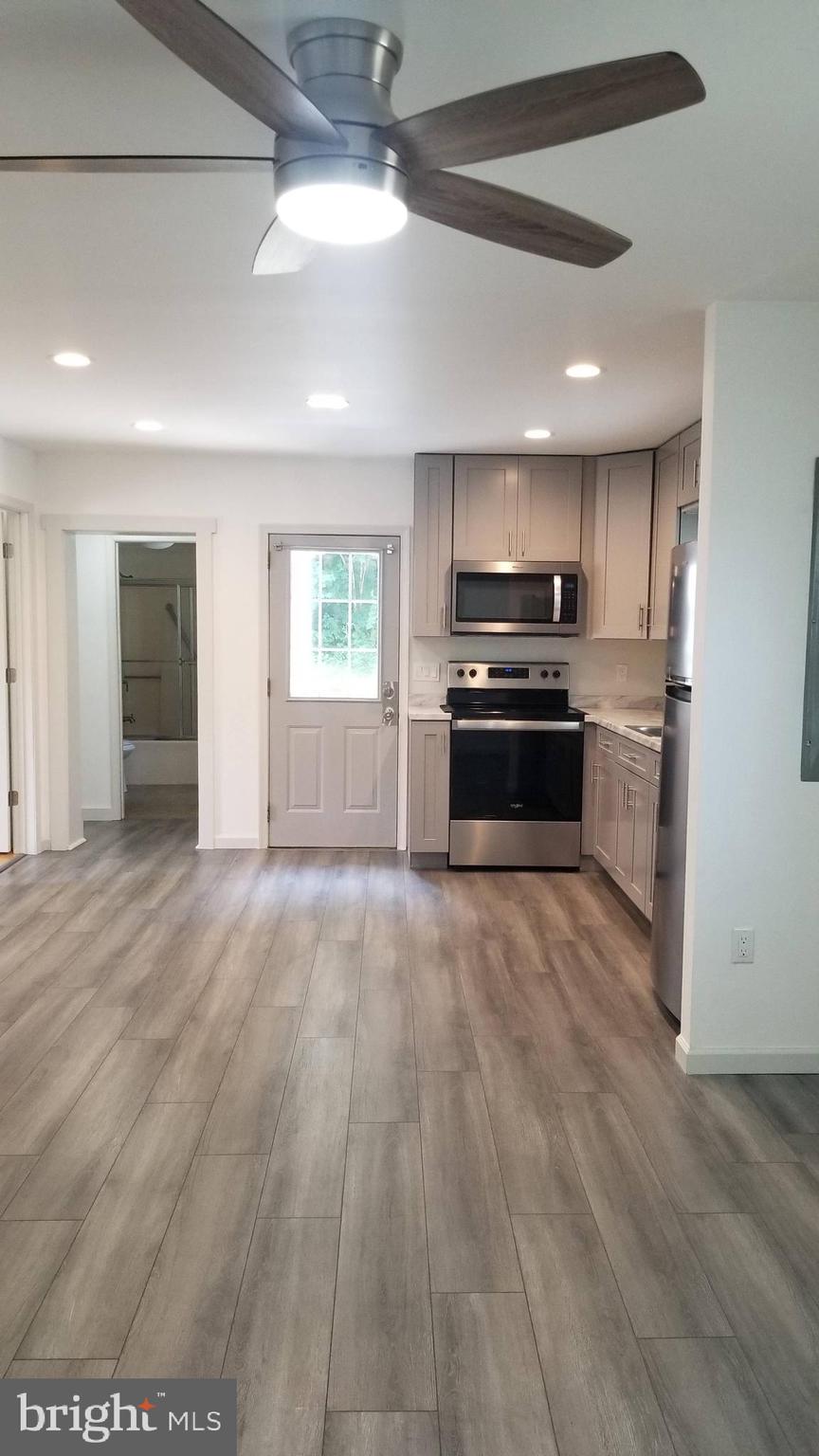 FRIENDSHIP - Residential Lease