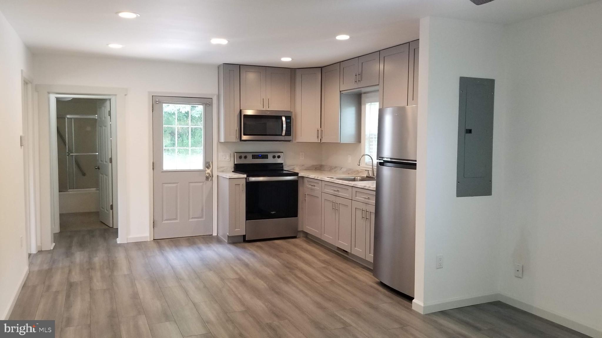 FRIENDSHIP - Residential Lease