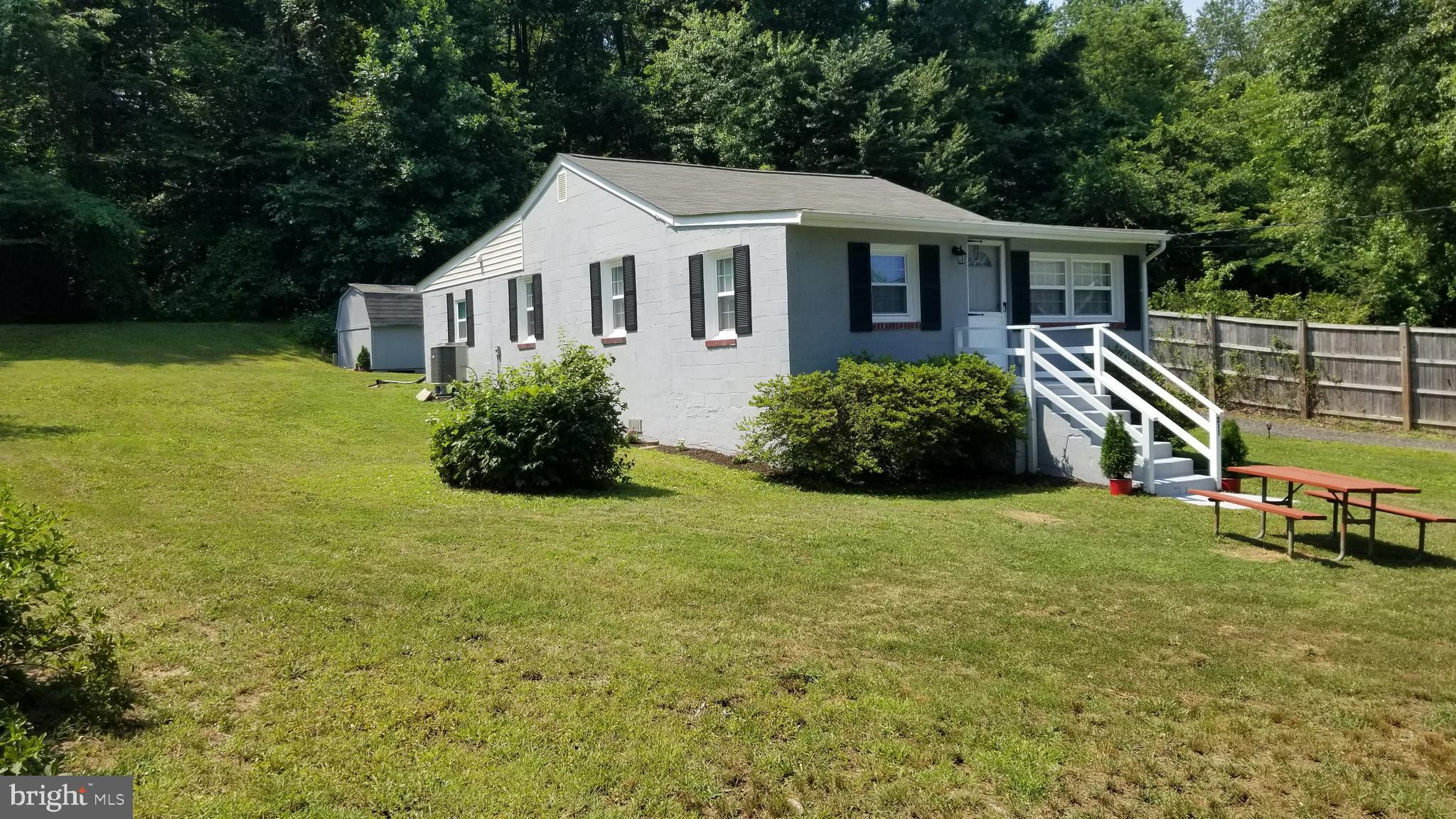 FRIENDSHIP - Residential Lease