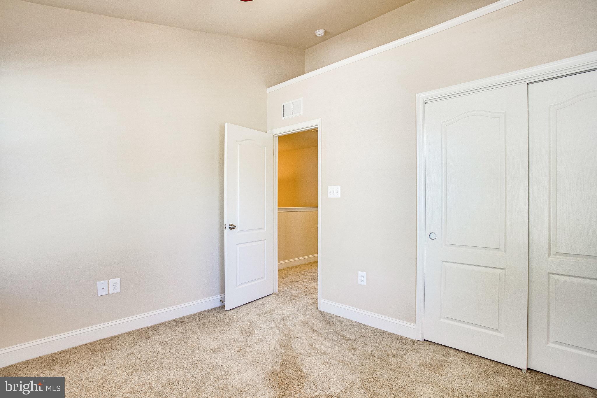 LAYHILL OVERLOOK - Residential