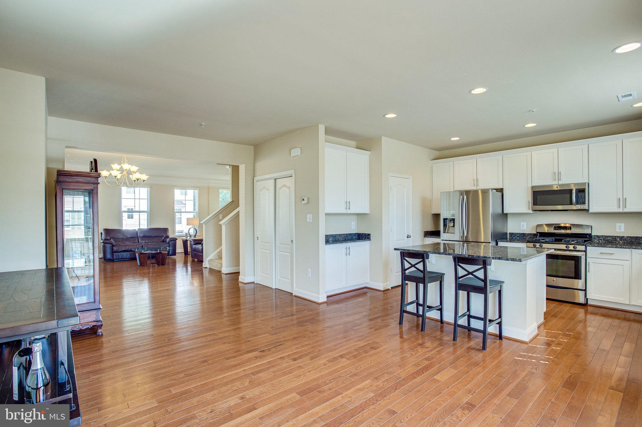 LAYHILL OVERLOOK - Residential