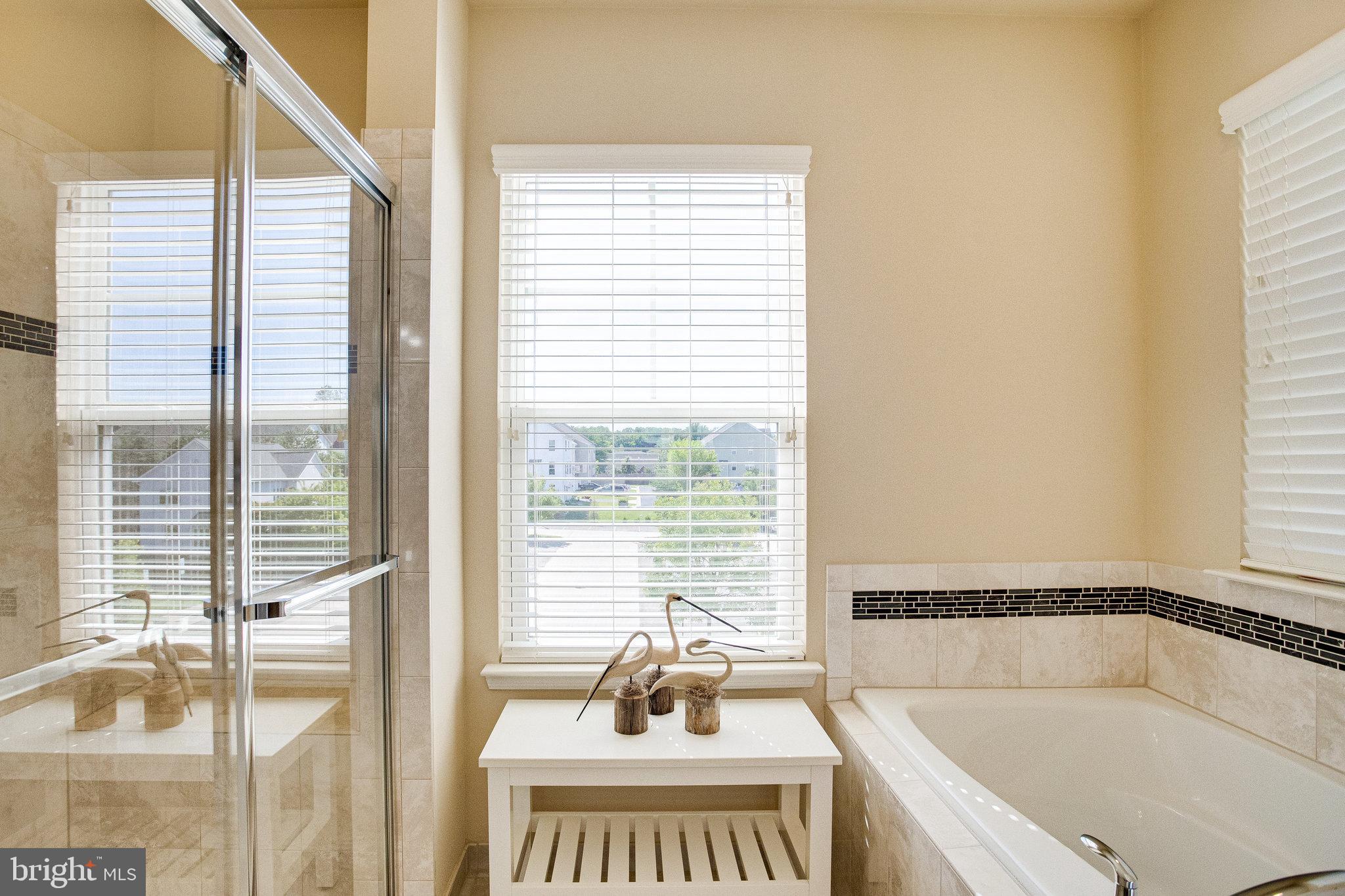 LAYHILL OVERLOOK - Residential