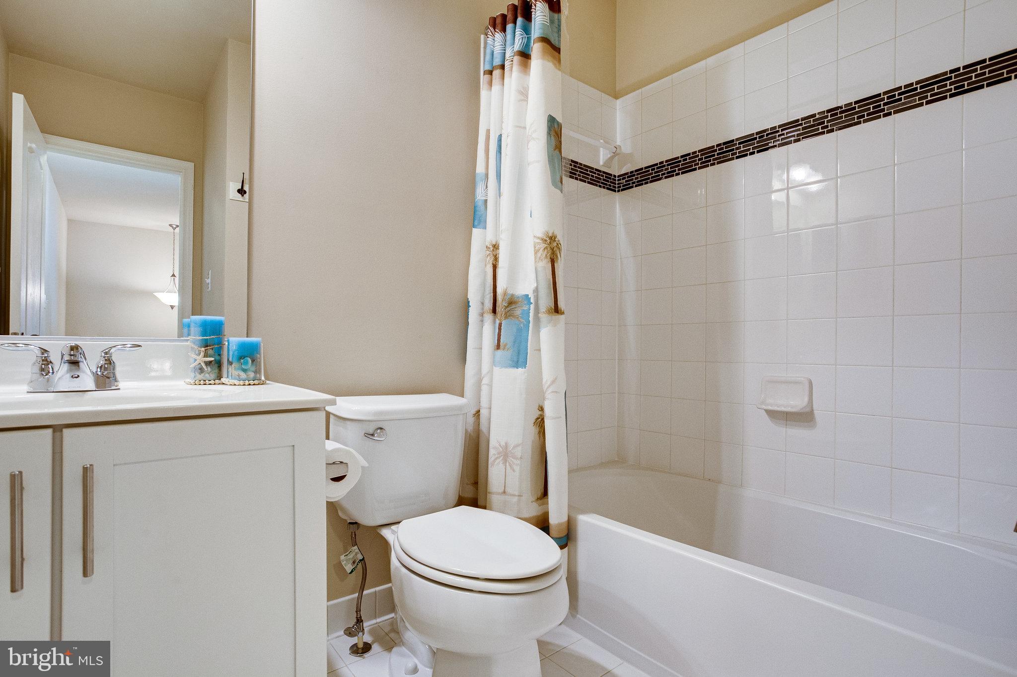 LAYHILL OVERLOOK - Residential