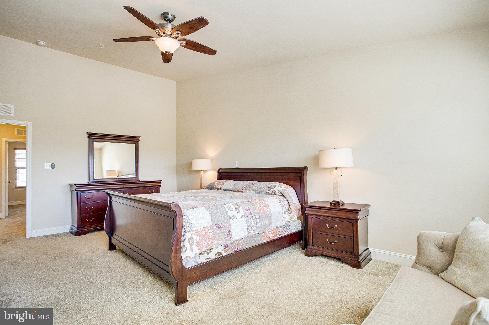 LAYHILL OVERLOOK - Residential