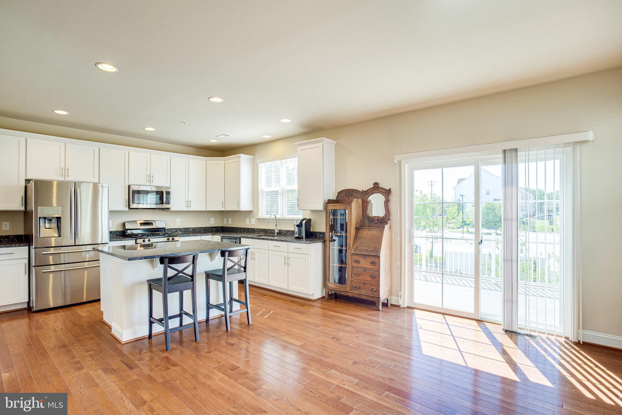 LAYHILL OVERLOOK - Residential