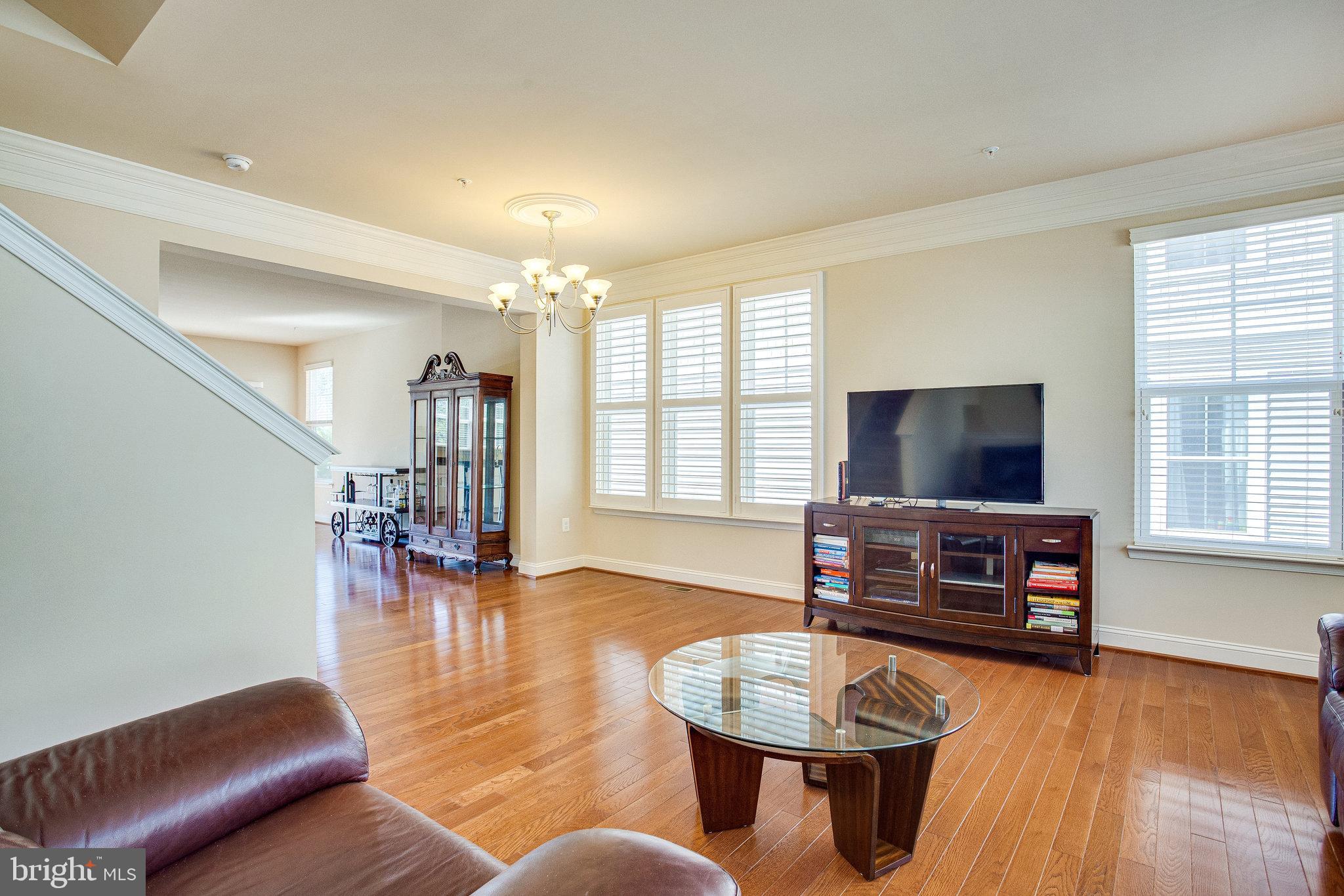 LAYHILL OVERLOOK - Residential