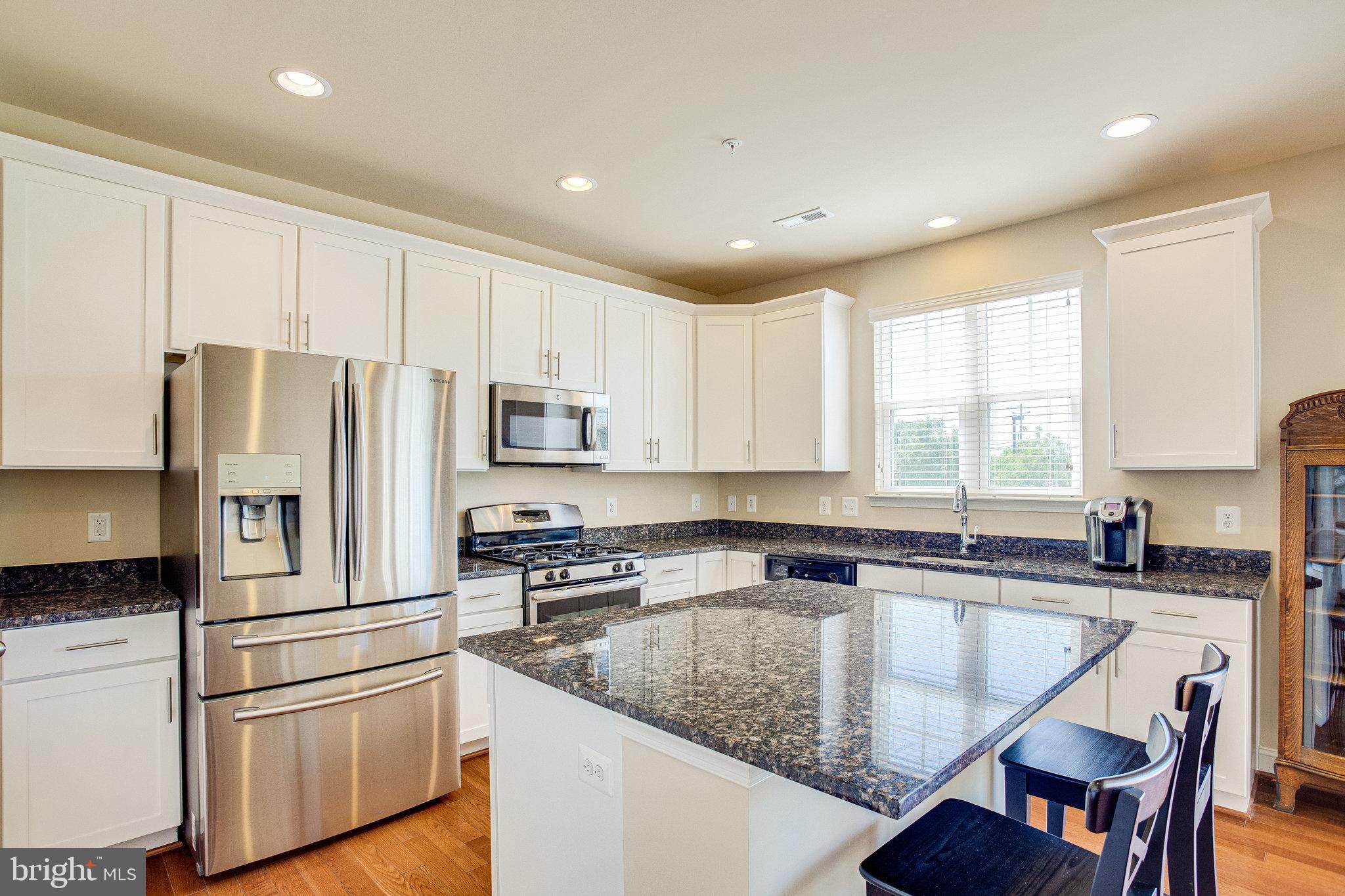 LAYHILL OVERLOOK - Residential