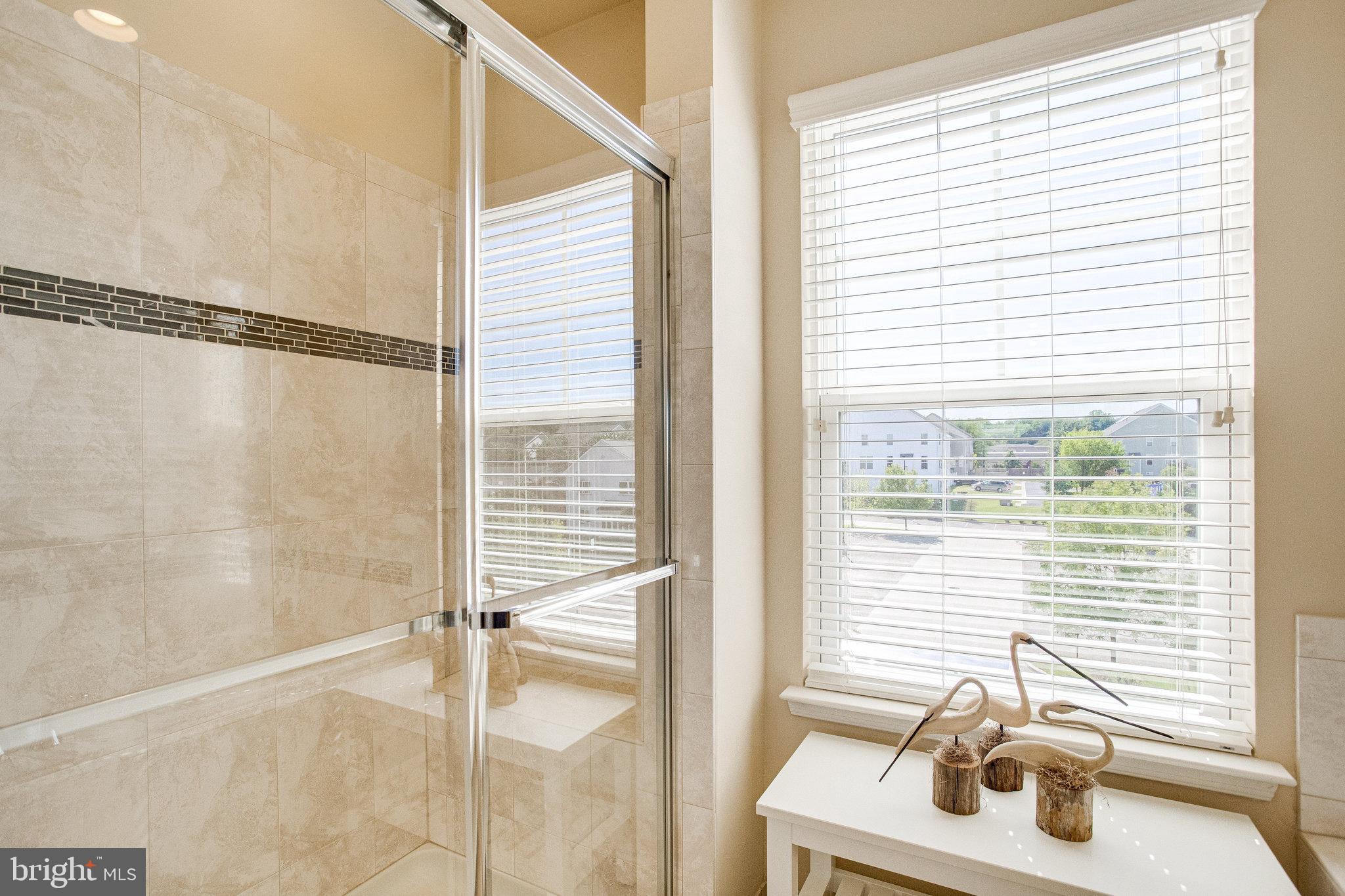 LAYHILL OVERLOOK - Residential