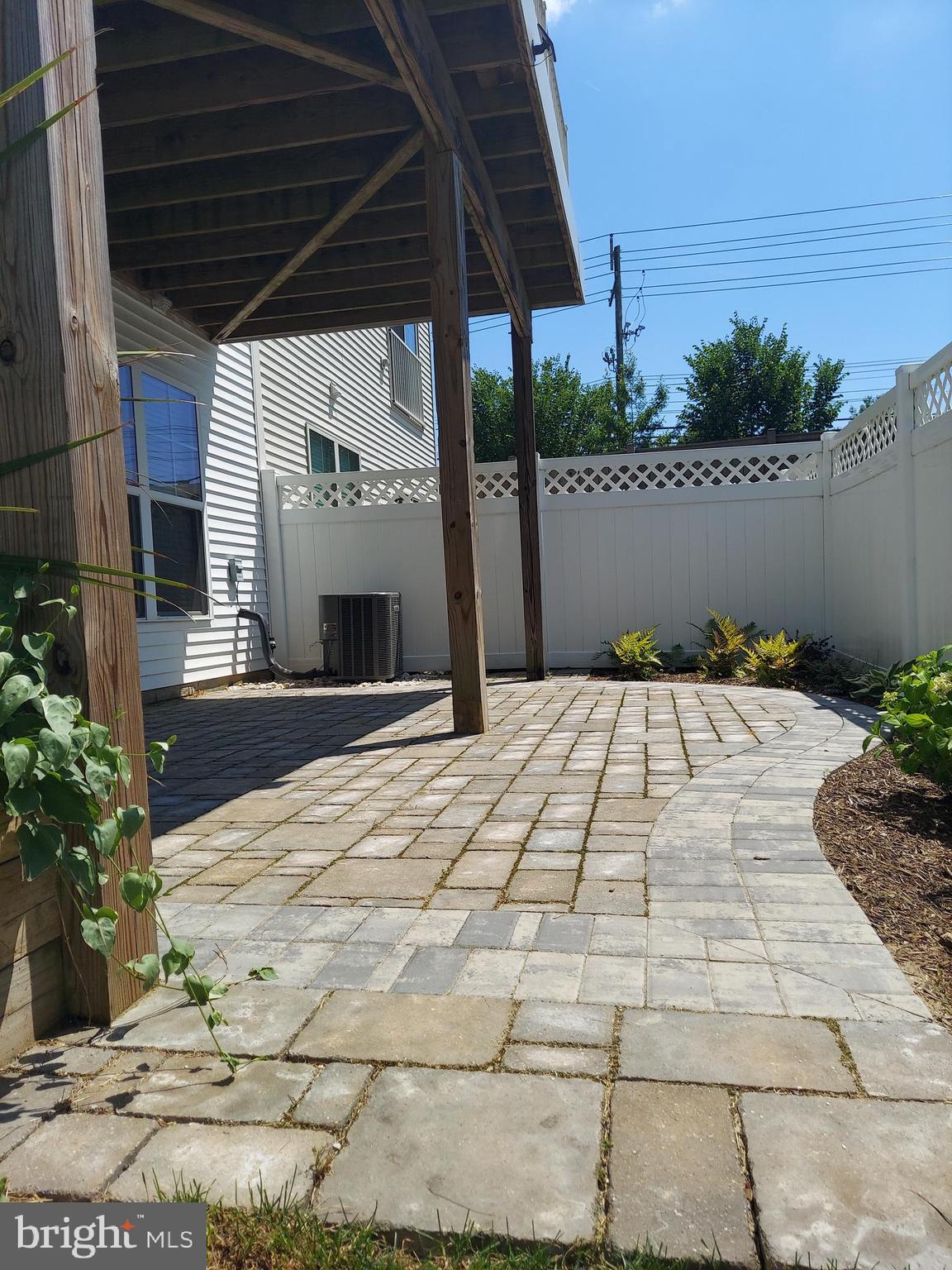 LAYHILL OVERLOOK - Residential