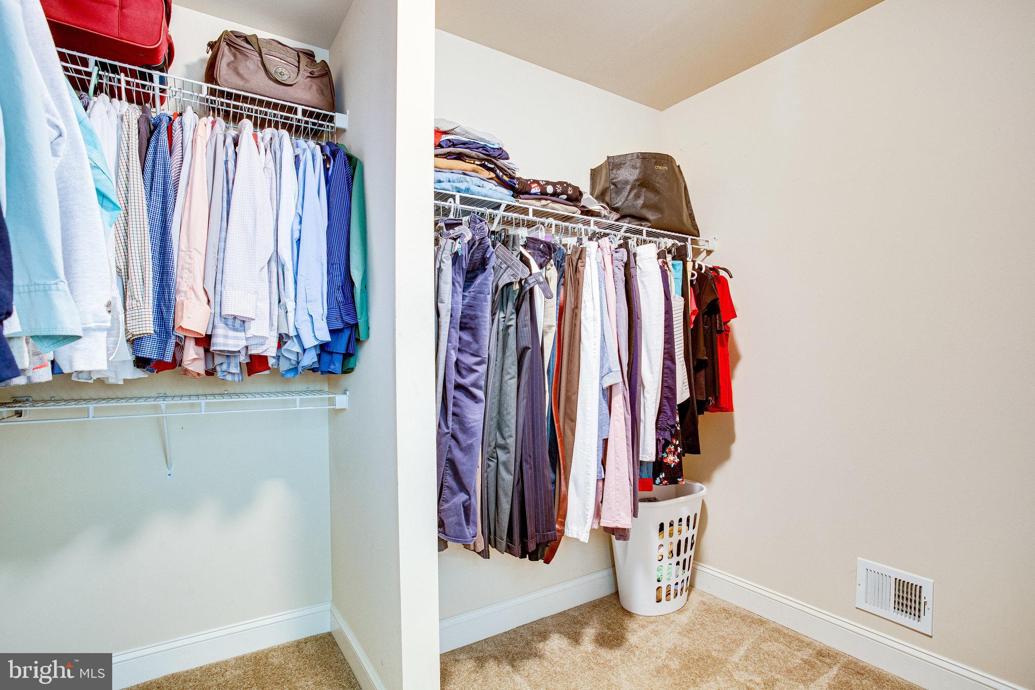 LAYHILL OVERLOOK - Residential