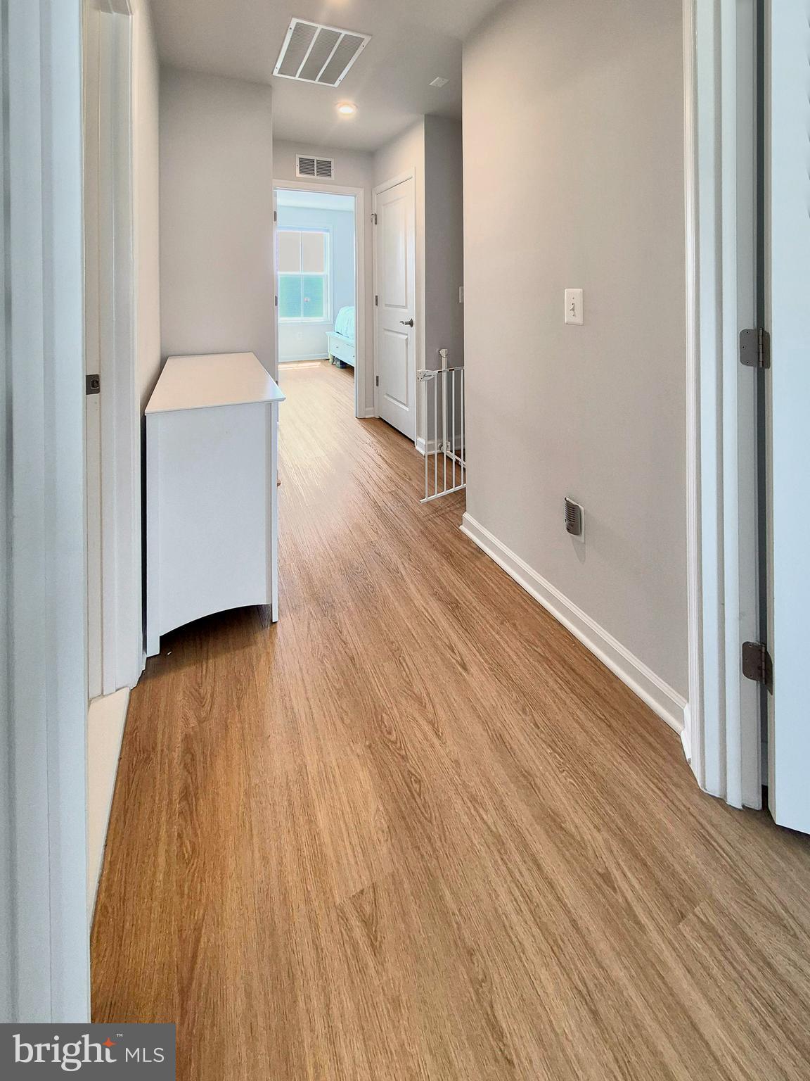 PLEASANT GREEN - Residential Lease