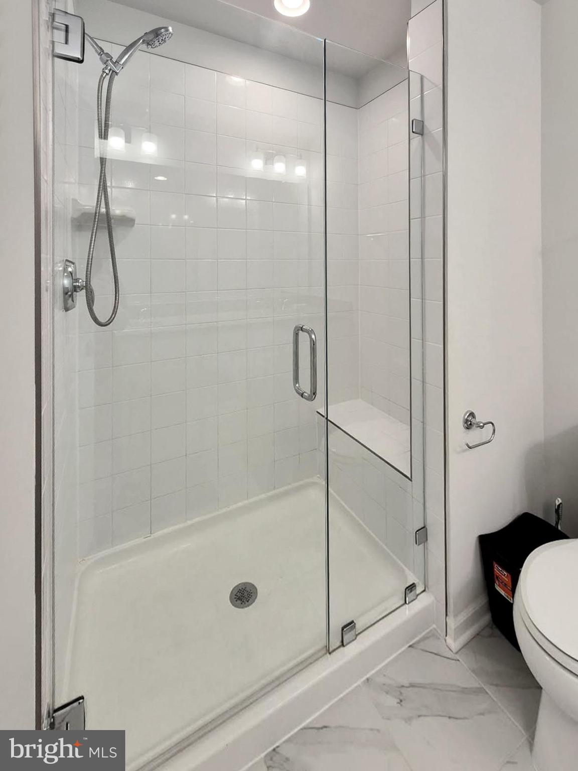 PLEASANT GREEN - Residential Lease