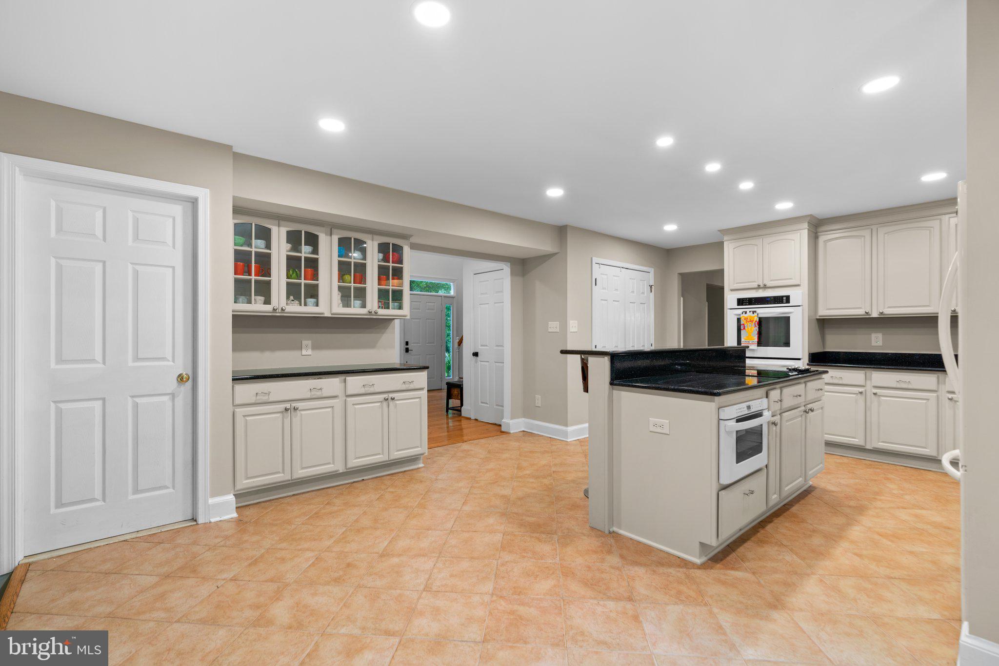 CROSSPOINTE - Residential