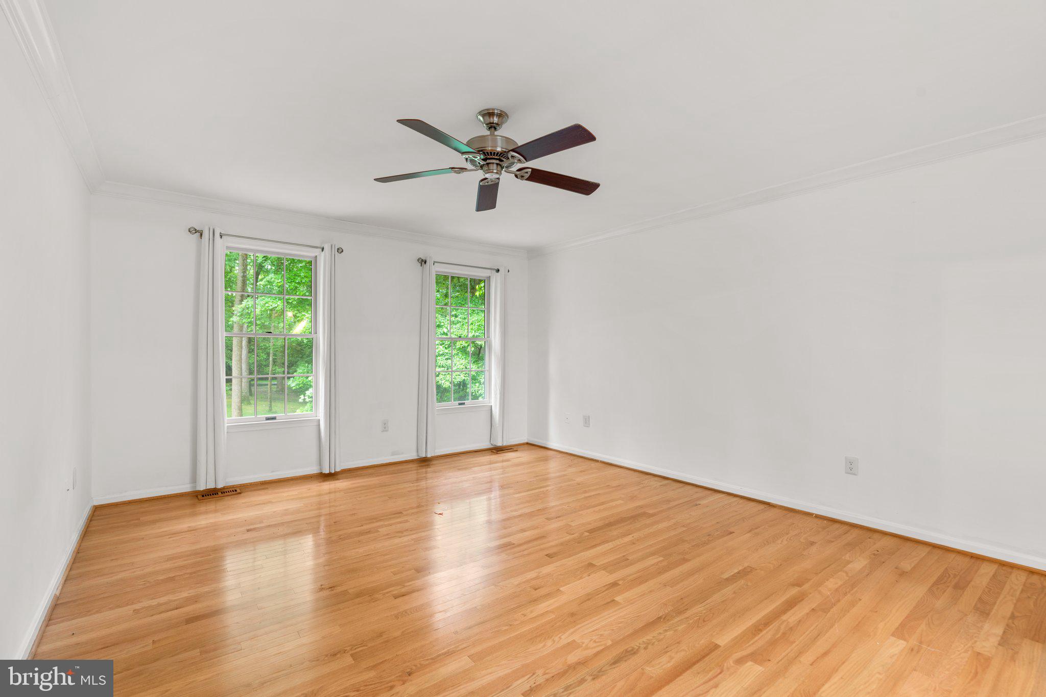 CROSSPOINTE - Residential