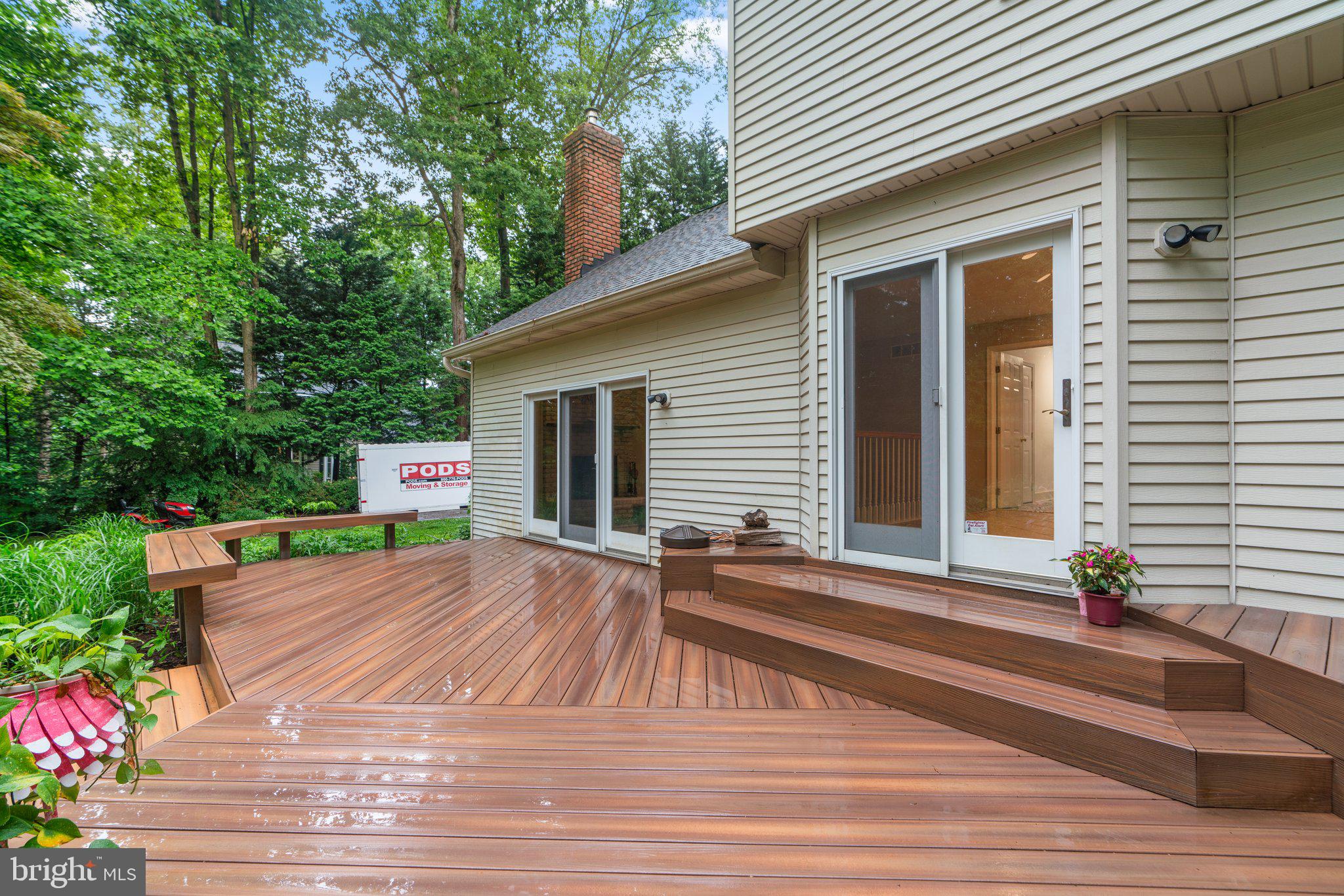 CROSSPOINTE - Residential