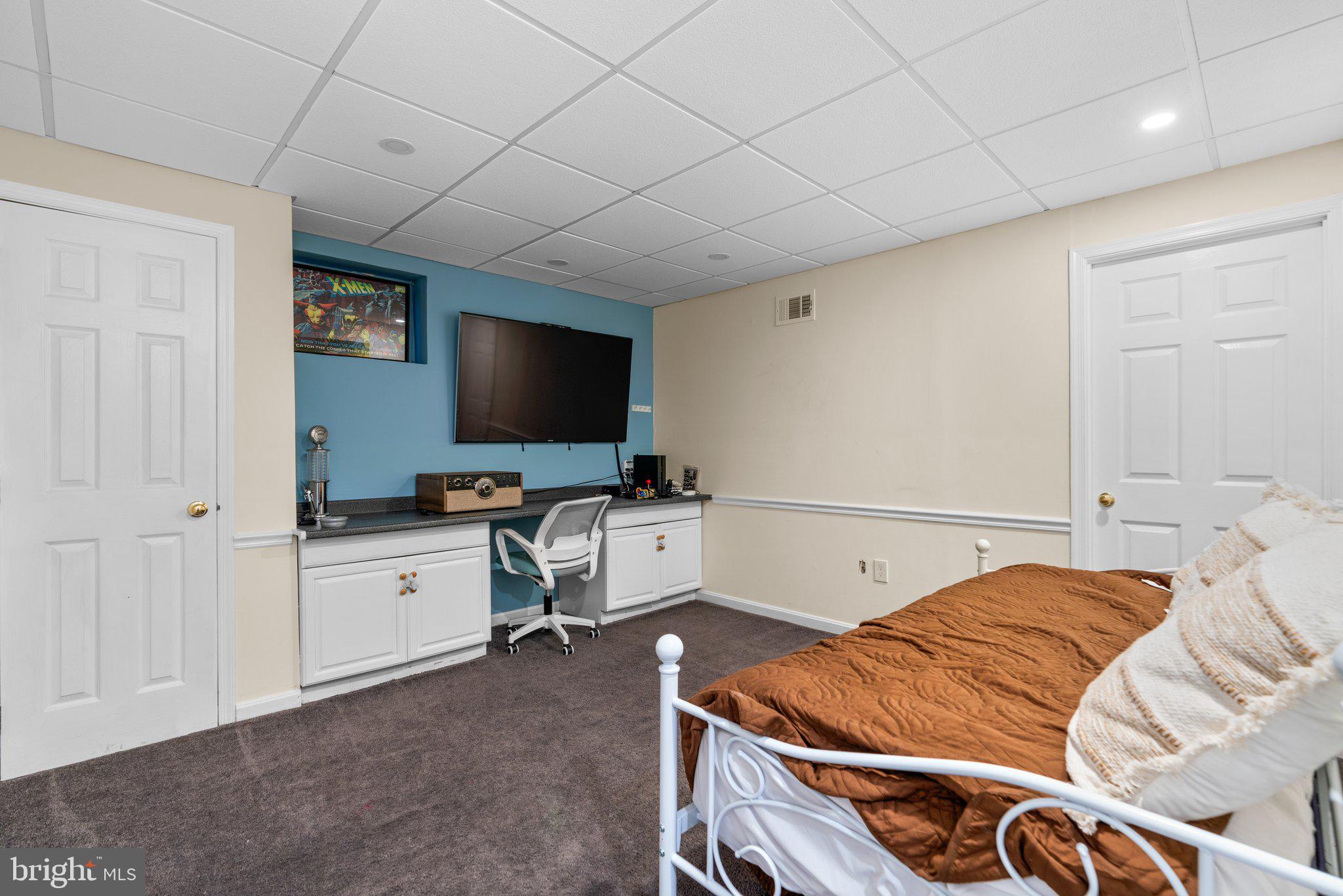 CROSSPOINTE - Residential