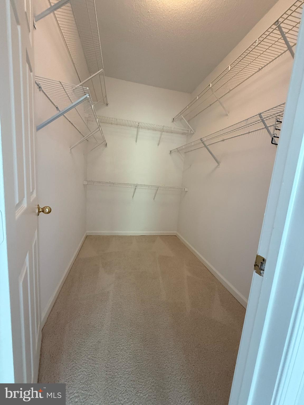 OAK PARK - Residential Lease