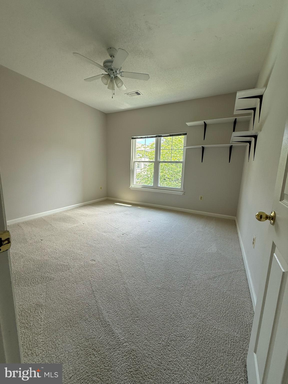 OAK PARK - Residential Lease