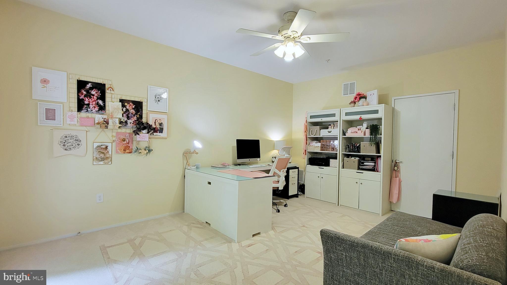 18 WEST - Residential Lease