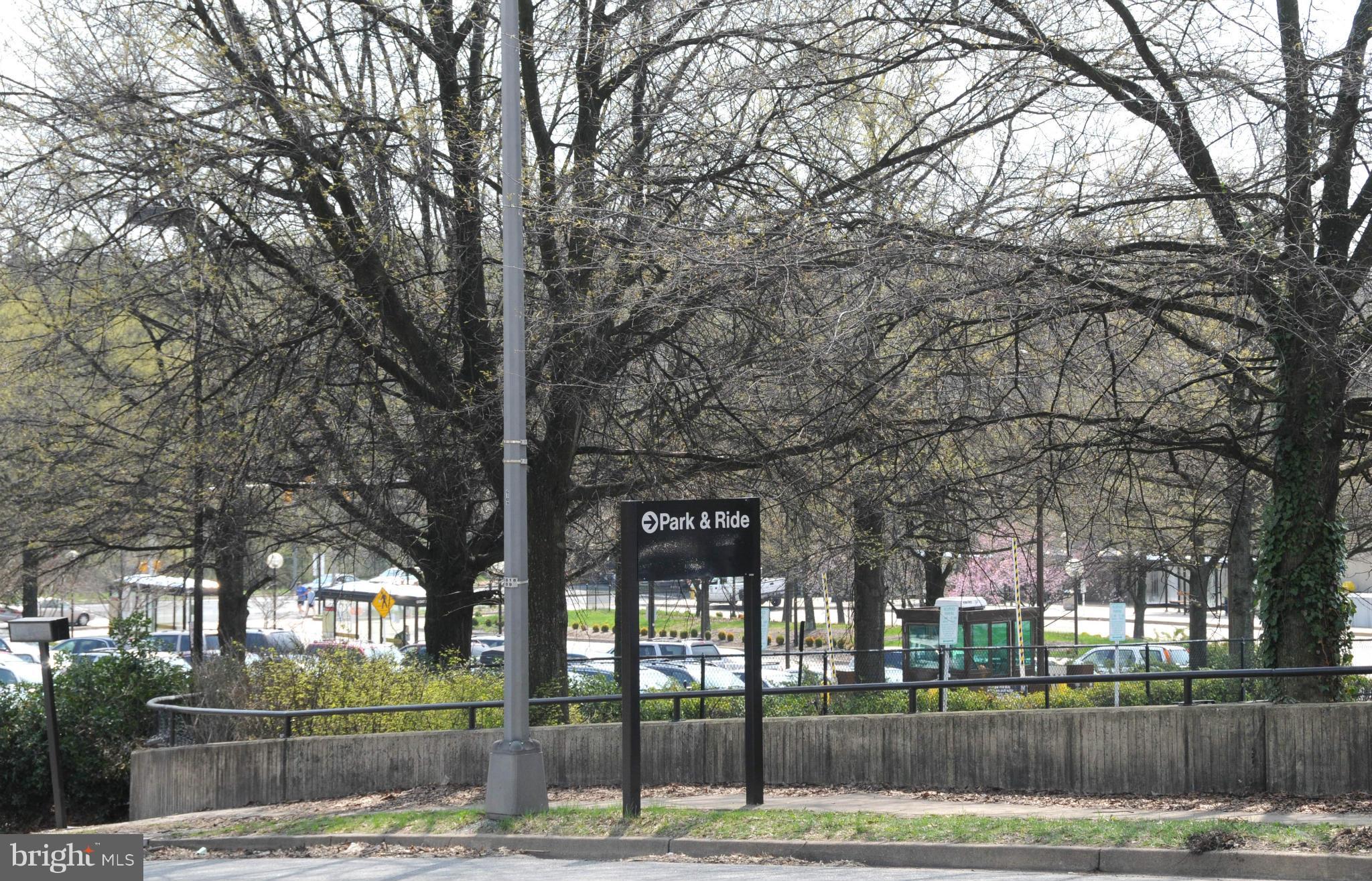 18 WEST - Residential Lease