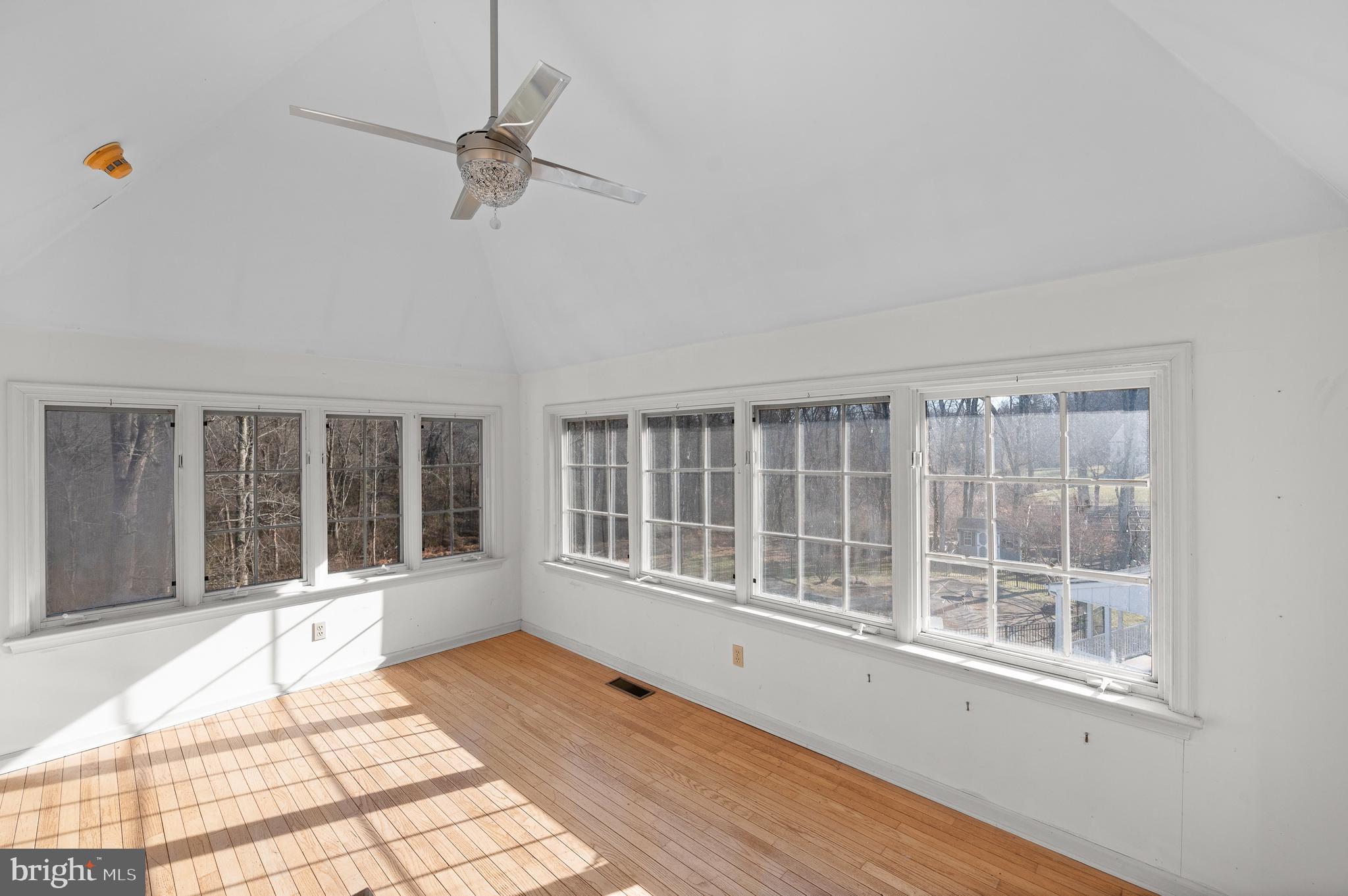 RADNOR HUNT - Residential