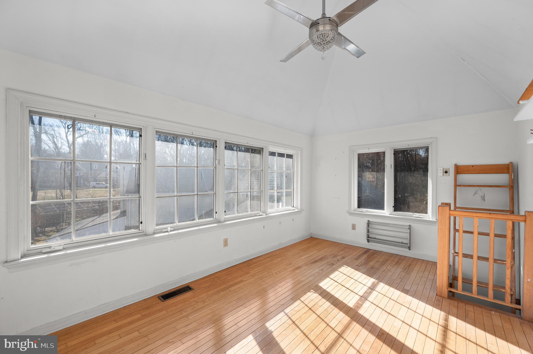 RADNOR HUNT - Residential